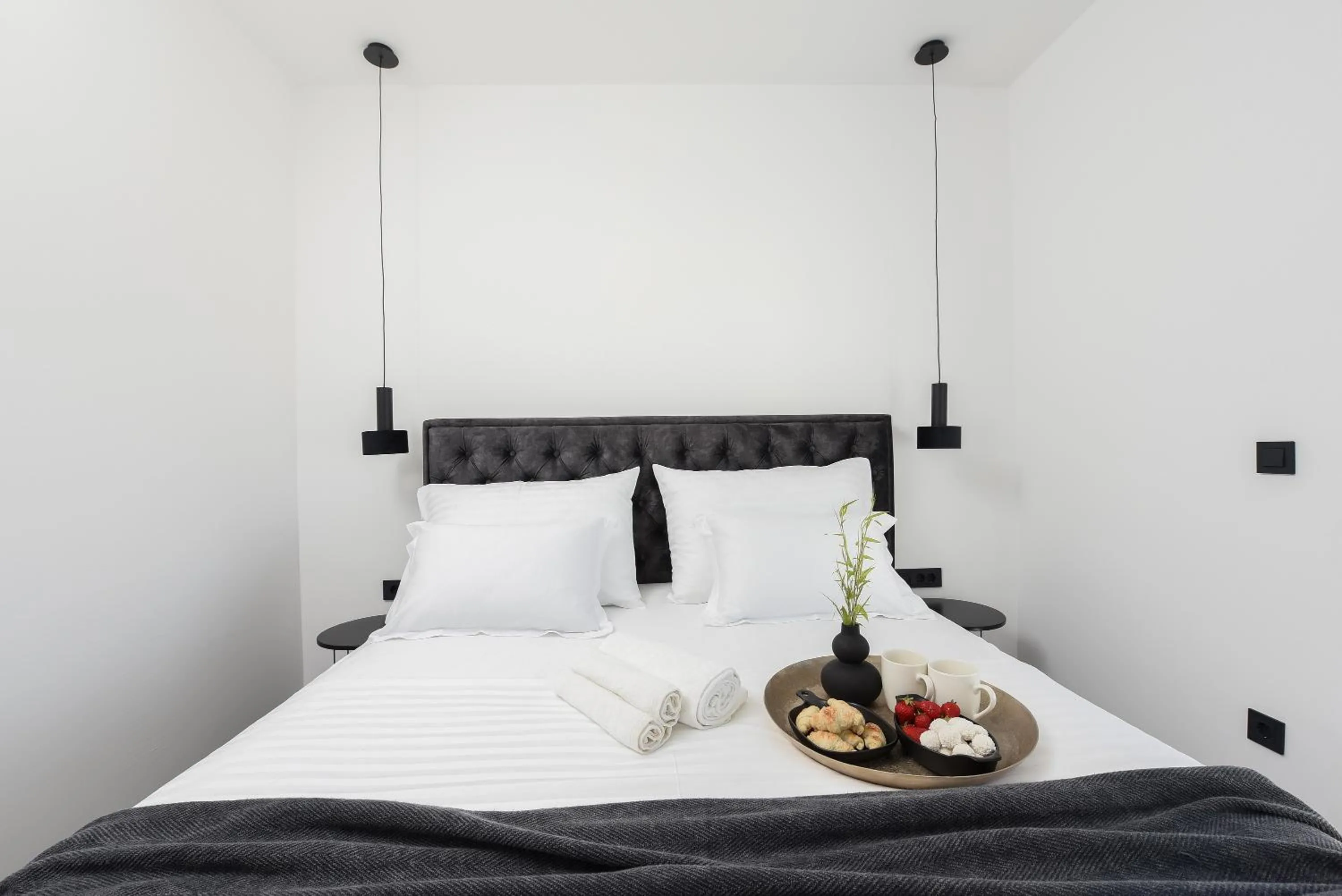 Bed in Luxury apartment N