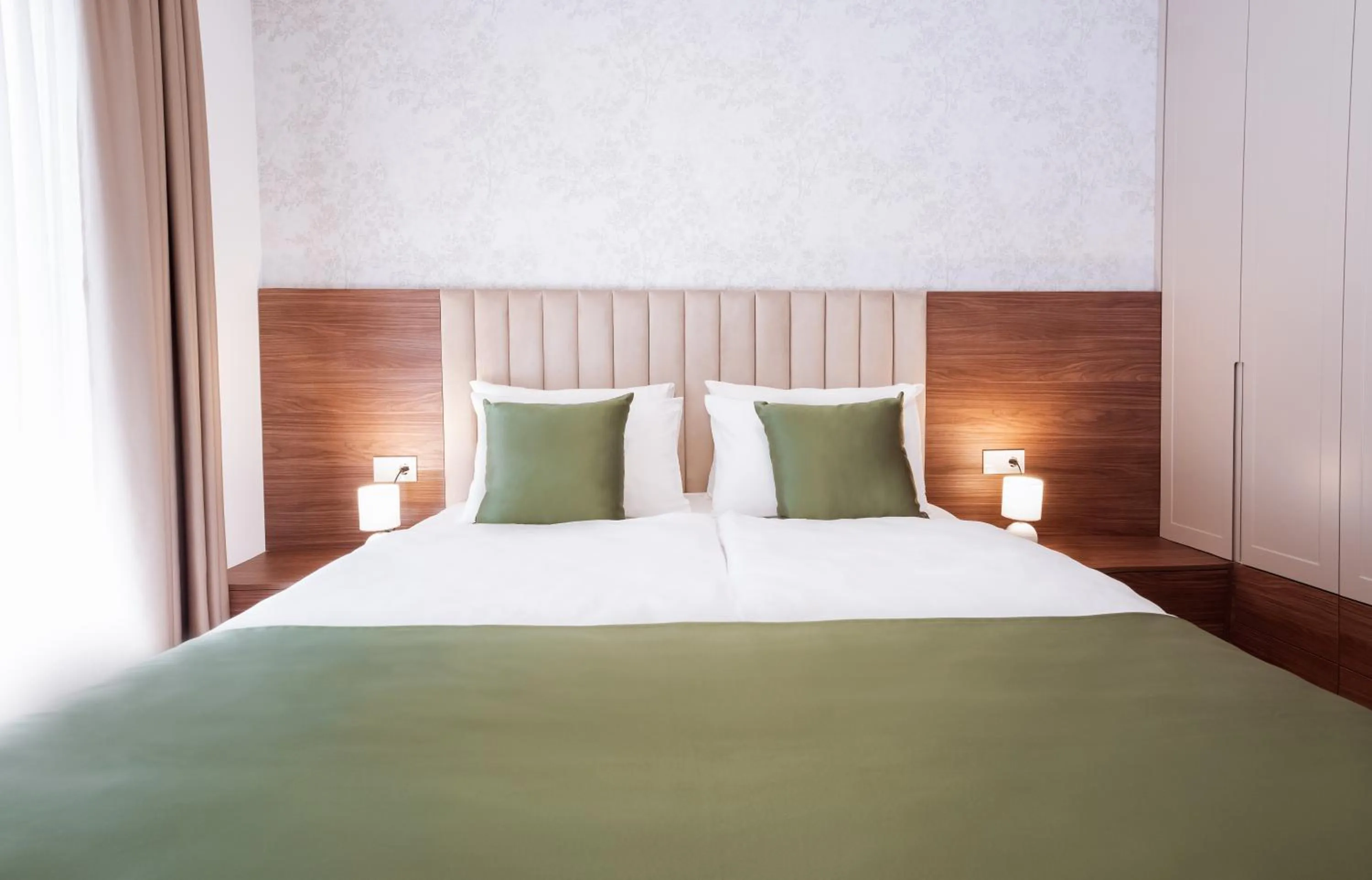 Bedroom, Bed in Hotel Diplomat by Aycon