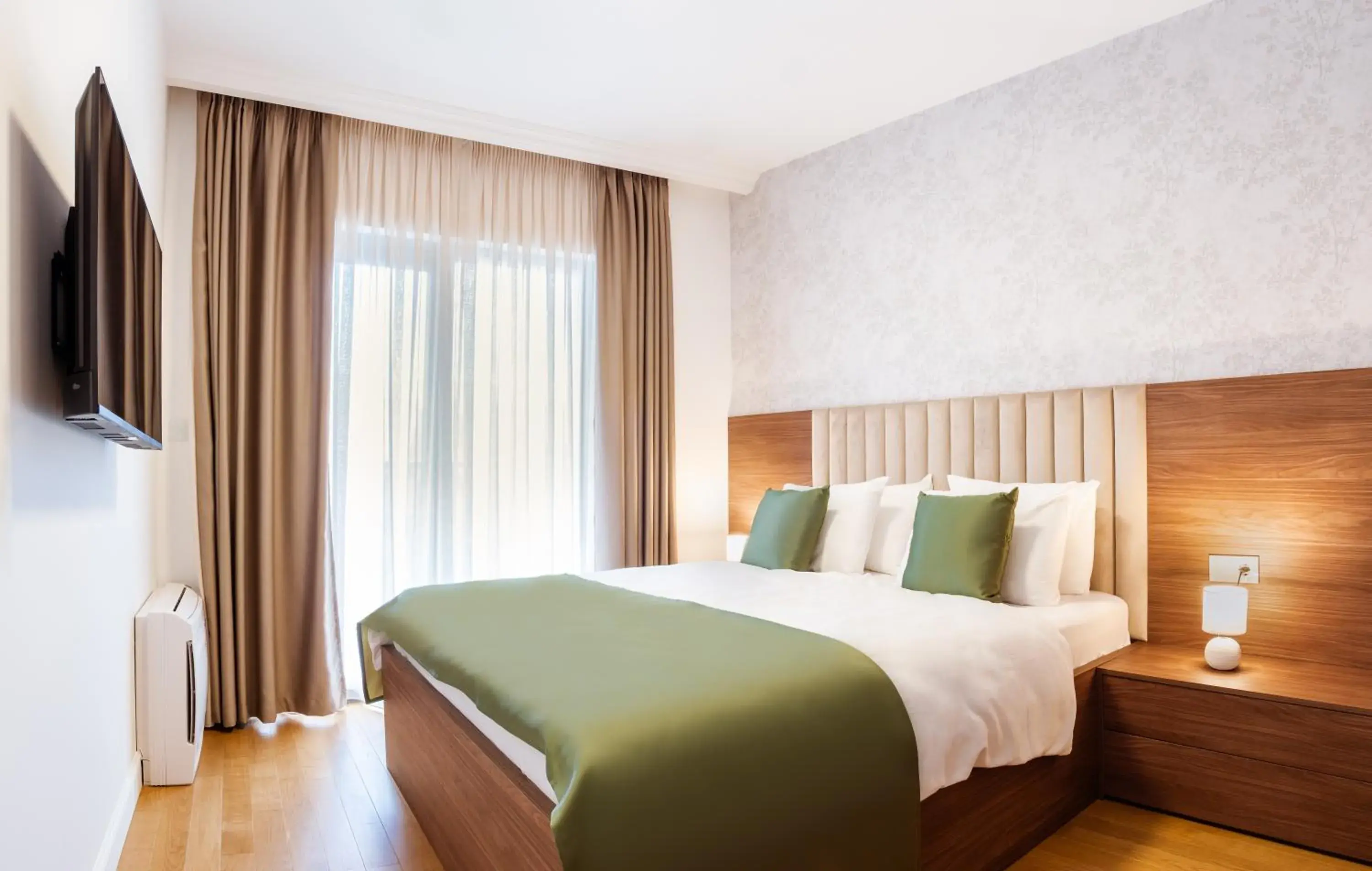 Deluxe Suite in Hotel Diplomat by Aycon Deluxe Suite in Hotel Diplomat by Aycon