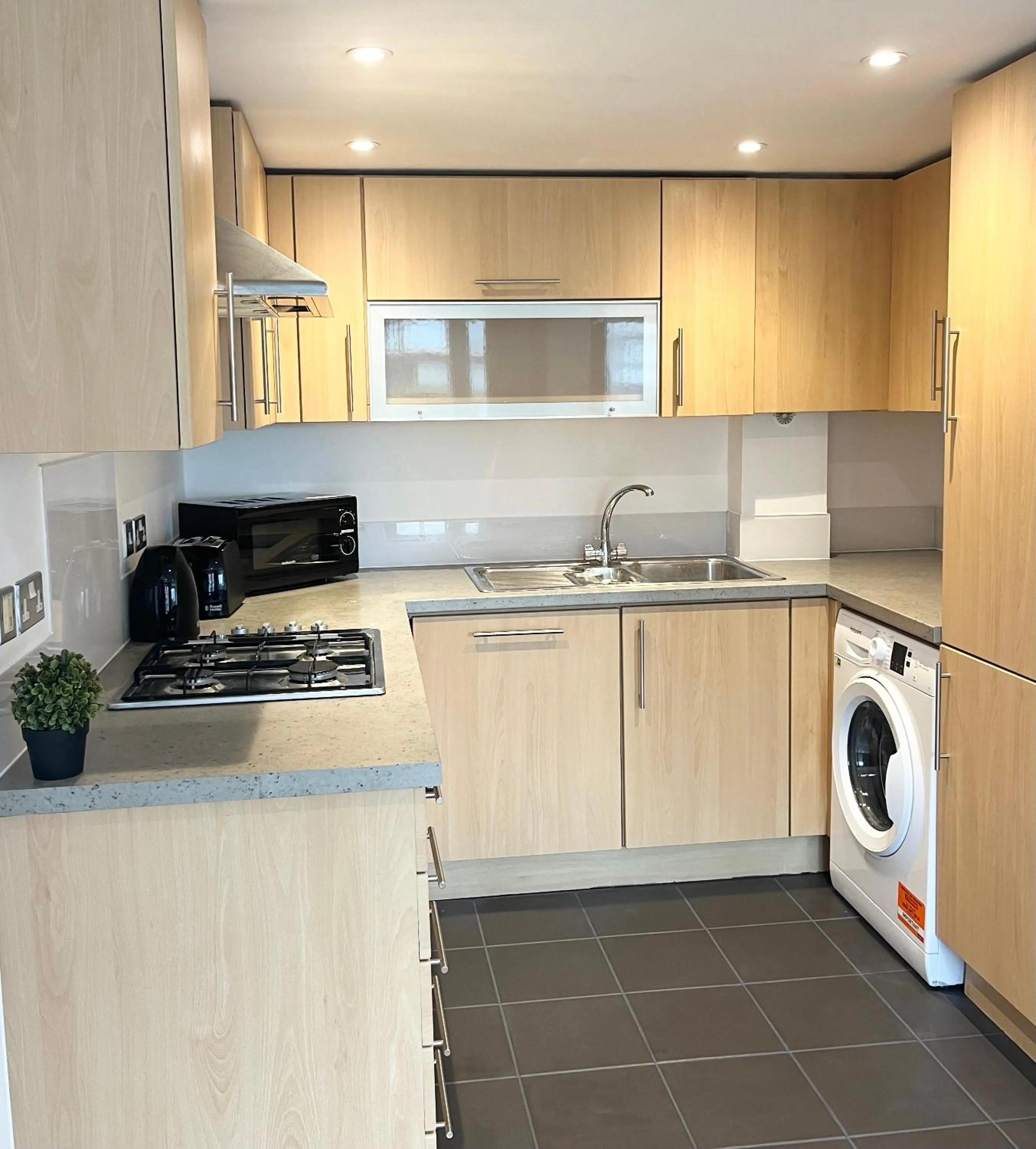 Beautiful Riverview Apartment Chelmsford