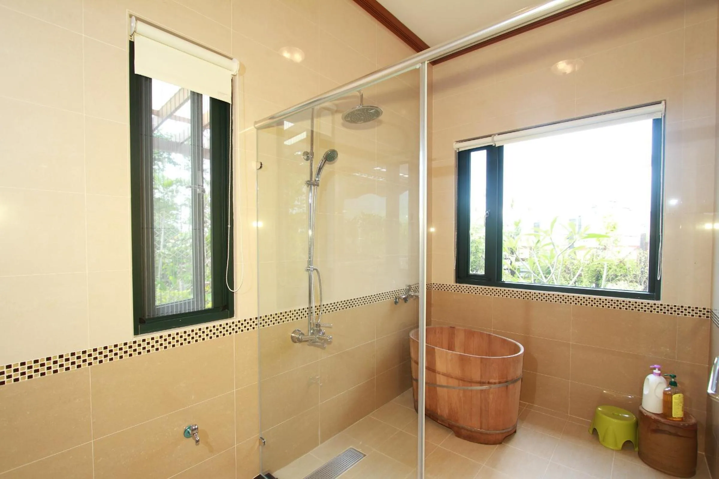 Bathroom in Mandheling B&B