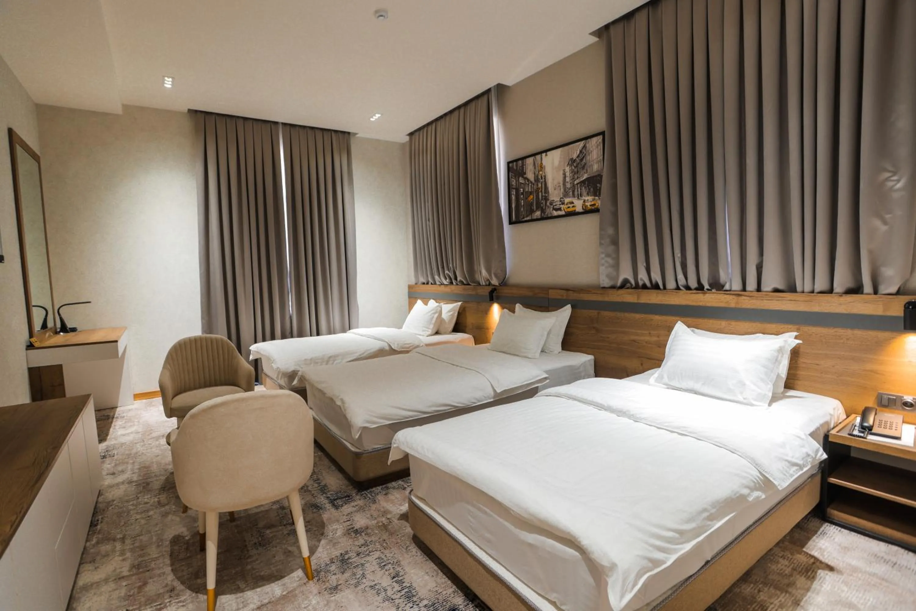 Deluxe Triple Room in PREMIER HOTEL