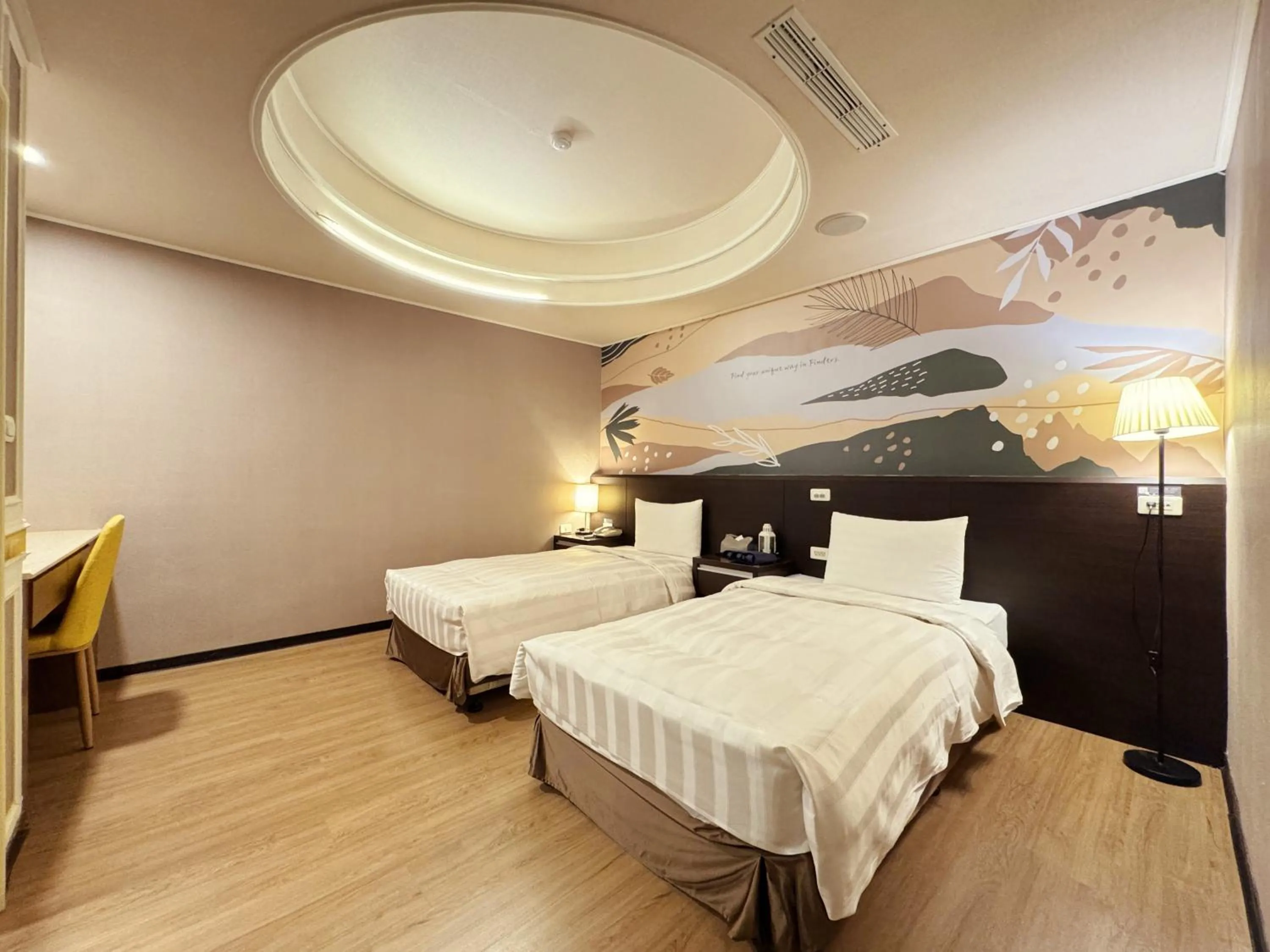 Photo of the whole room, Bed in Finders Hotel Hualien Station