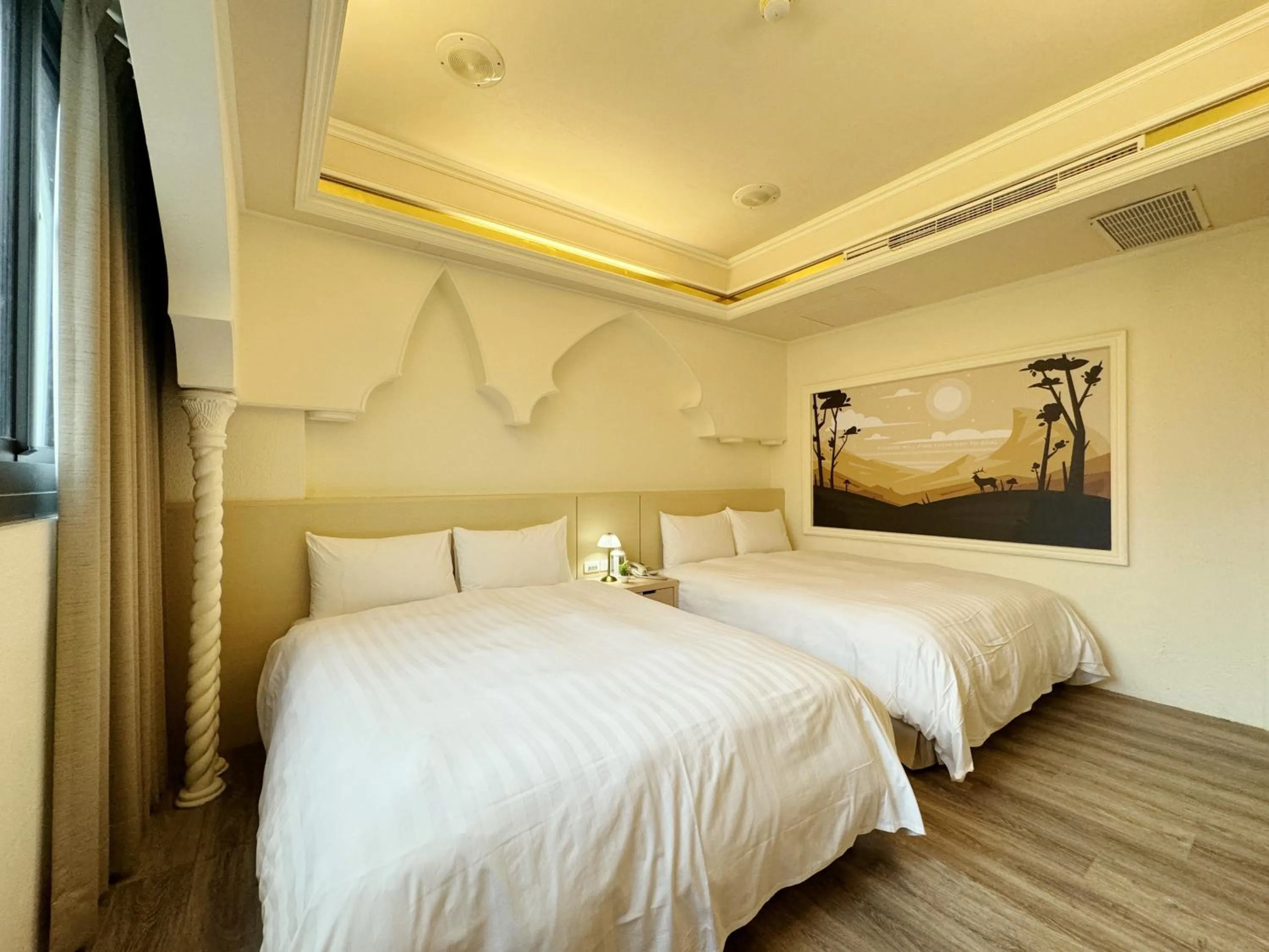 Photo of the whole room, Bed in Finders Hotel Hualien Station