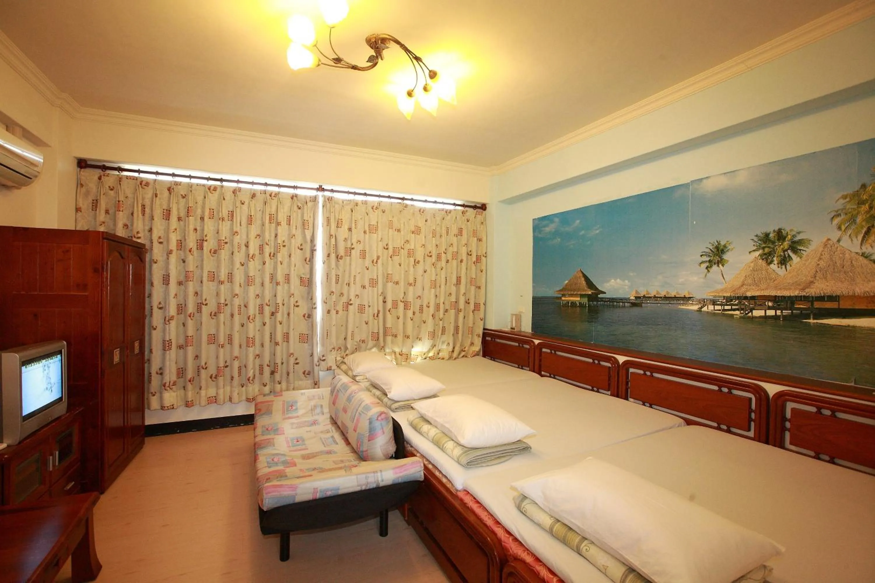Family Room in Cruise Homestay