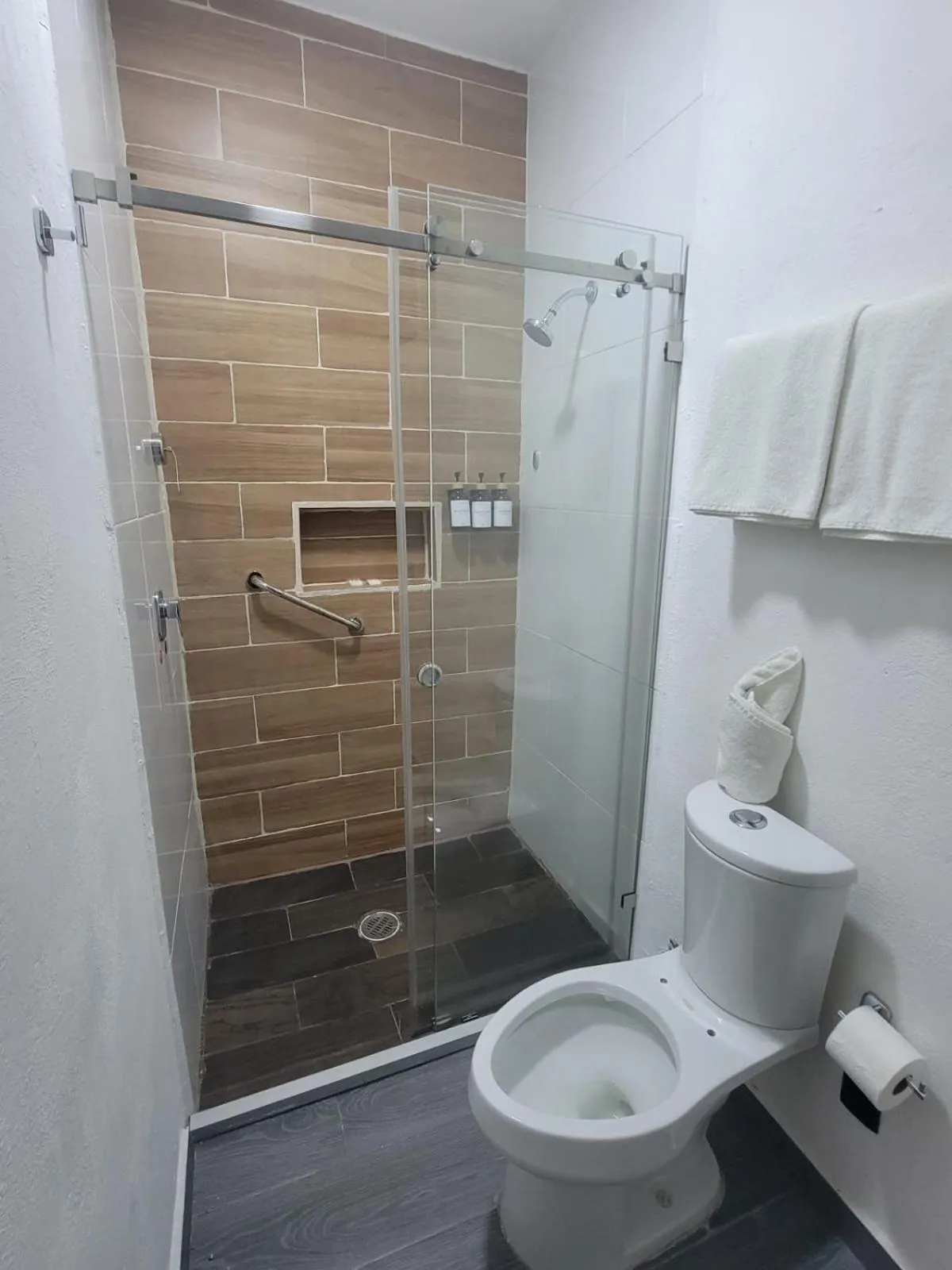 Bathroom in FIESTA MIRAMAR