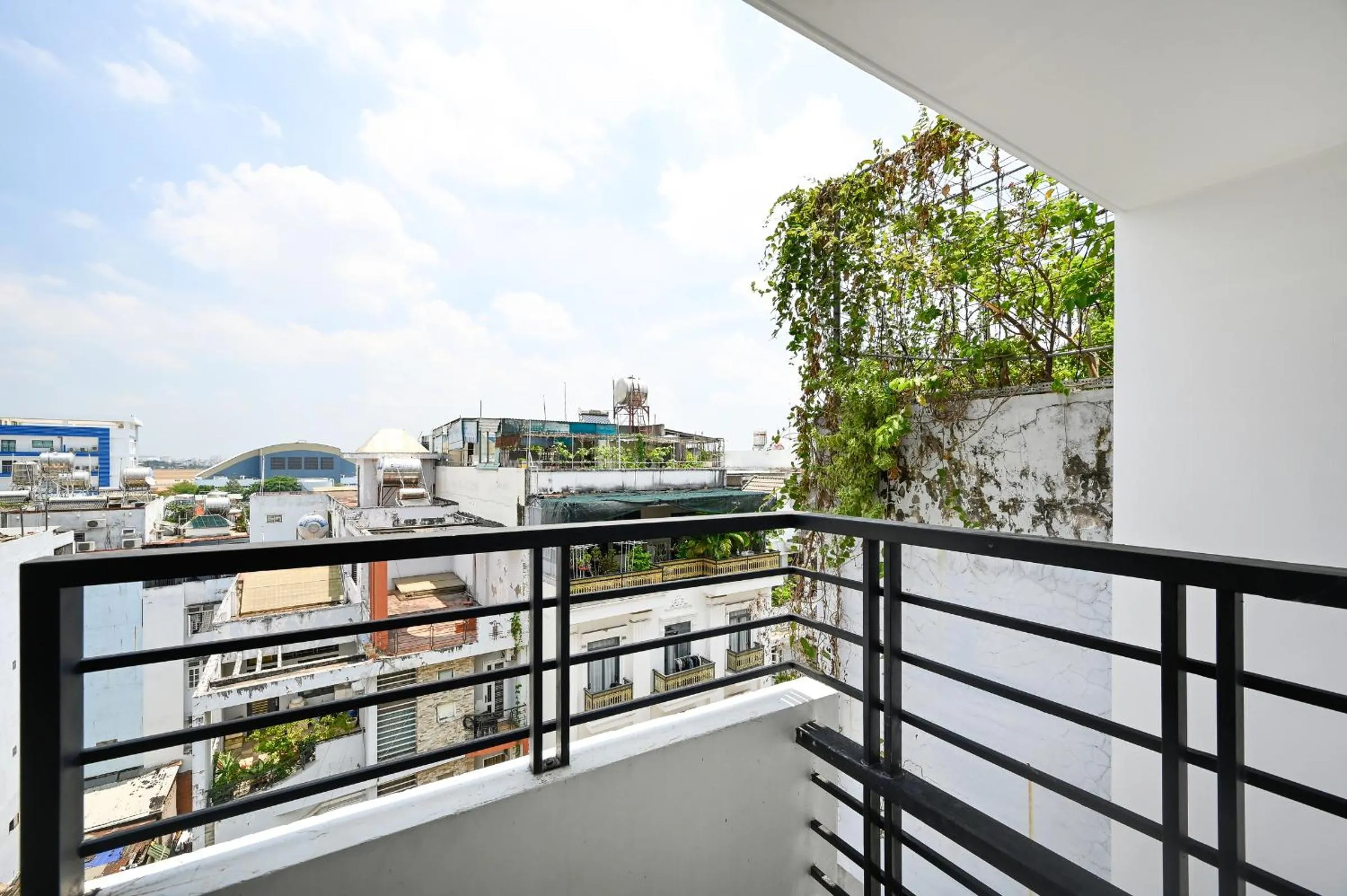 Natural landscape in Sunrise Airport Hotel