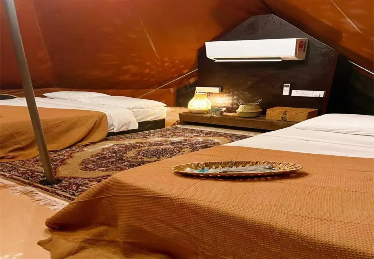 Bedroom, Bed in Tingkat Valley Bedroom, Bed in Tingkat Valley