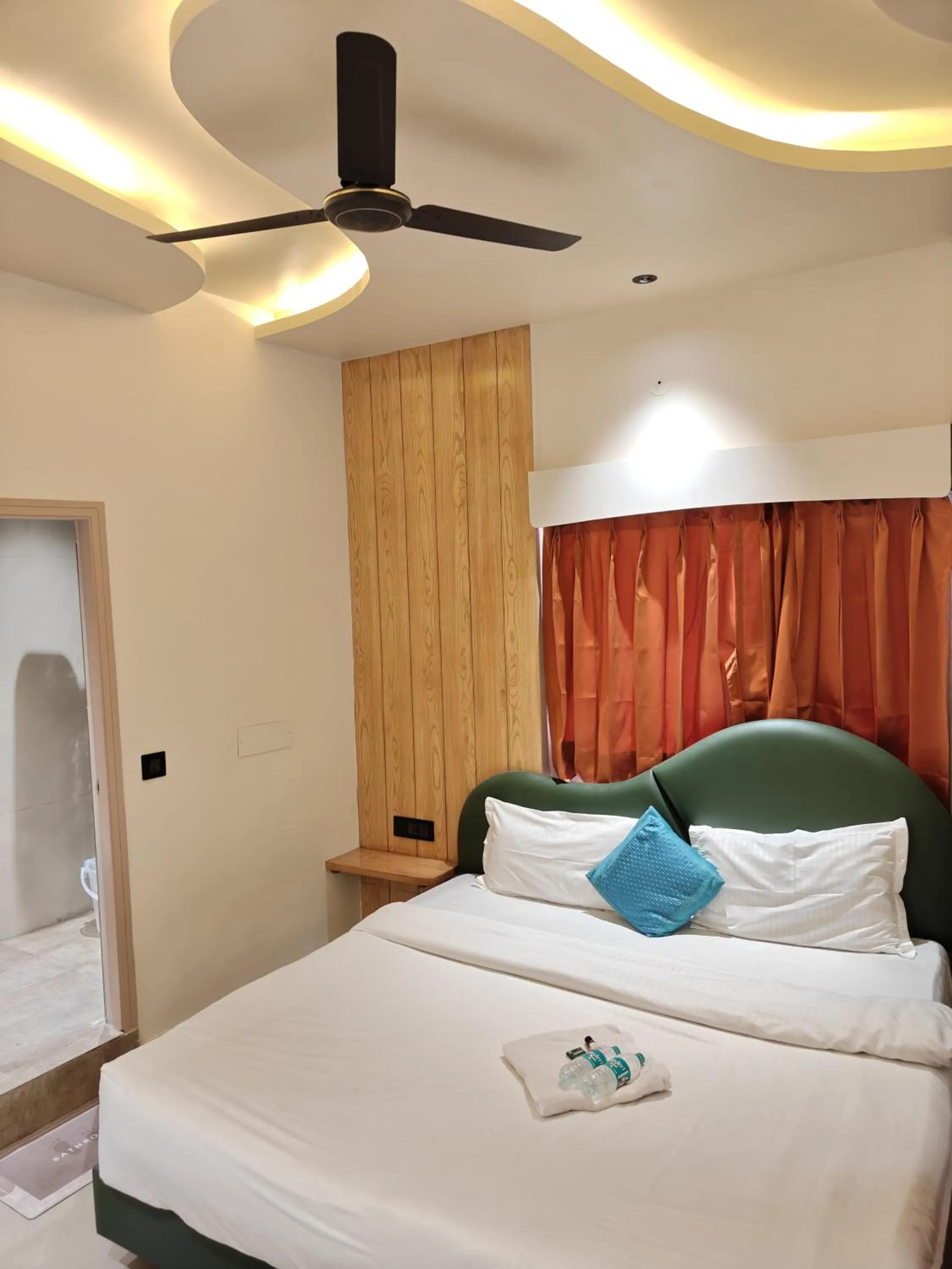 Bed in Spontrail Hostel