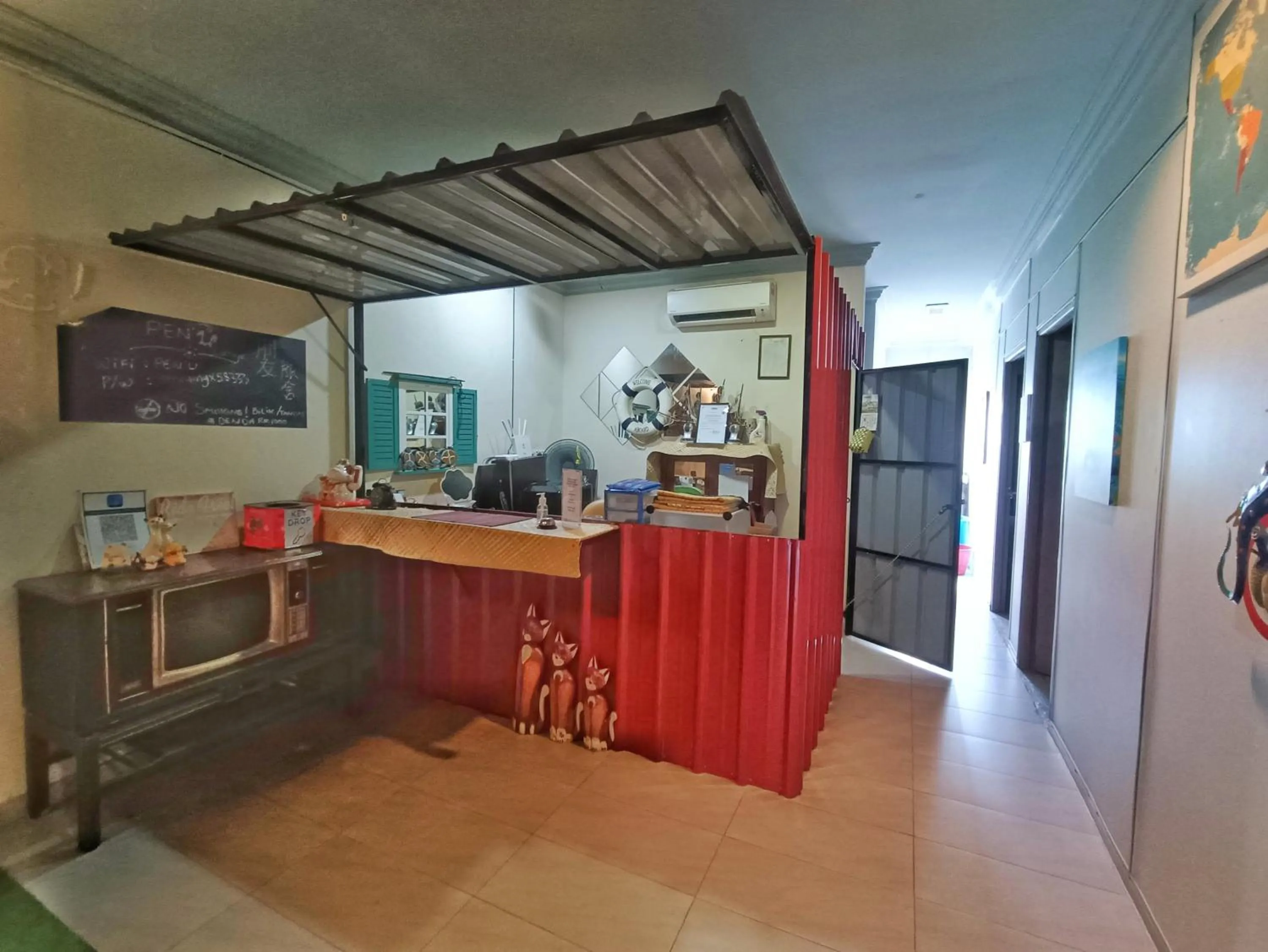 TV and multimedia in Pen'U Cottages by RVH