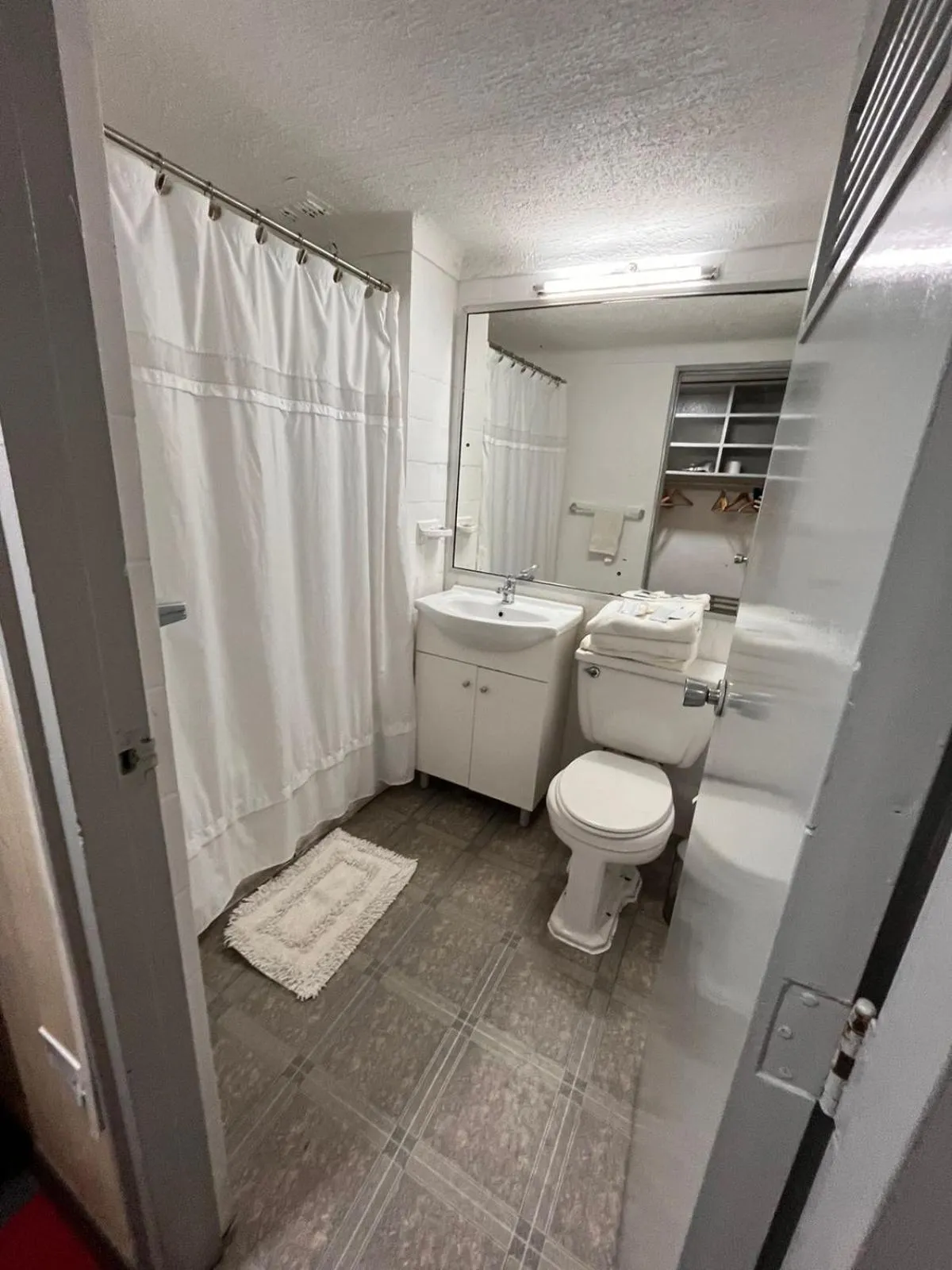 Bathroom in NEW HOTEL CRUZ DEL SUR