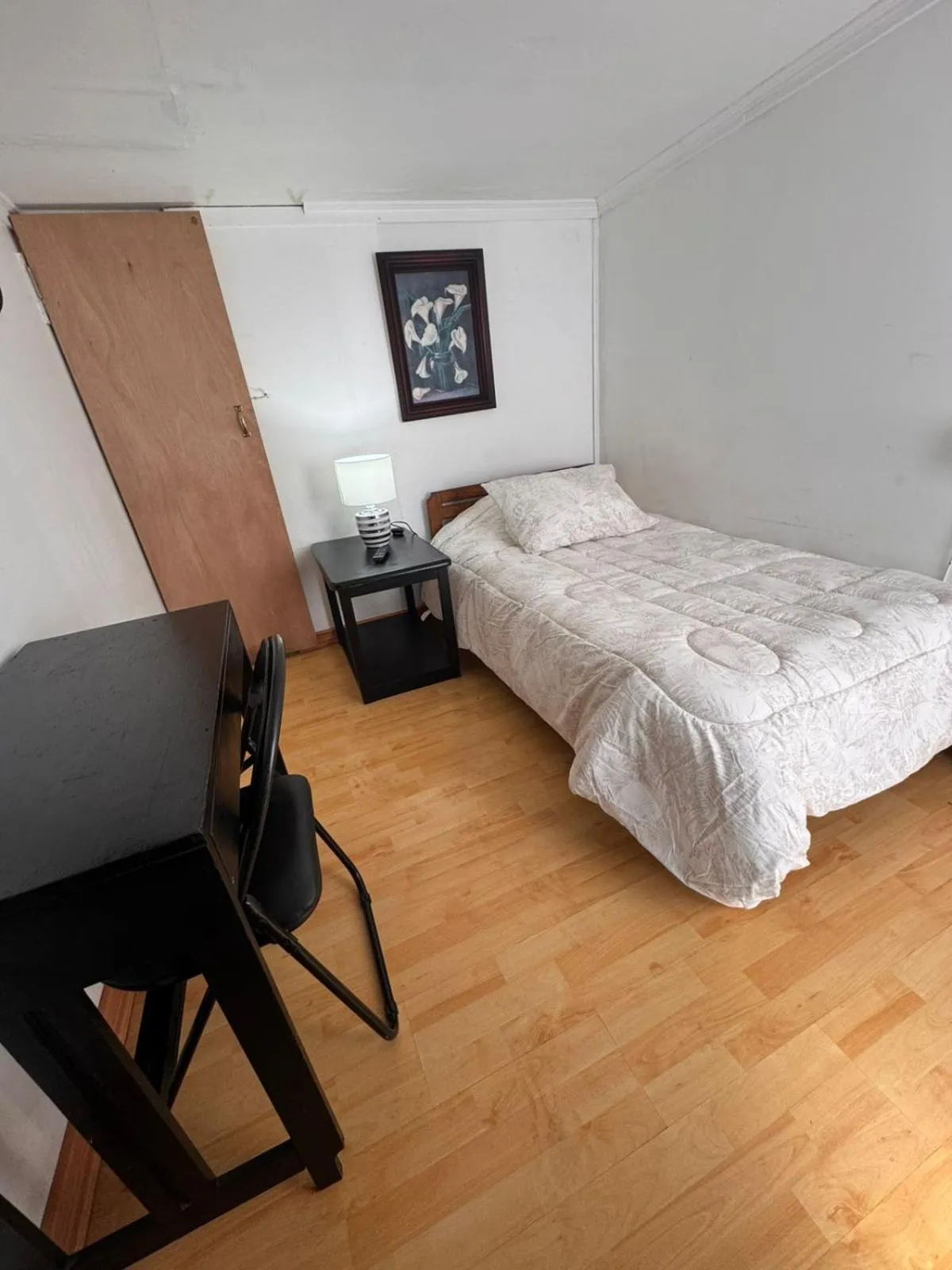 Photo of the whole room, Bed in NEW HOTEL CRUZ DEL SUR