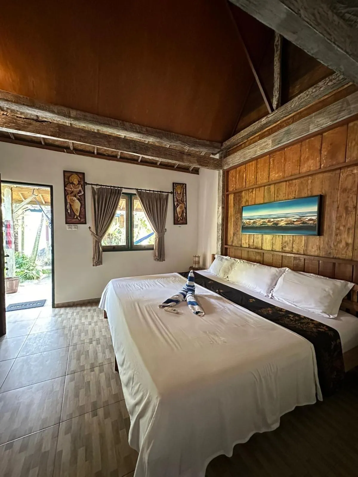 Bed in ComeBack GuestHouse