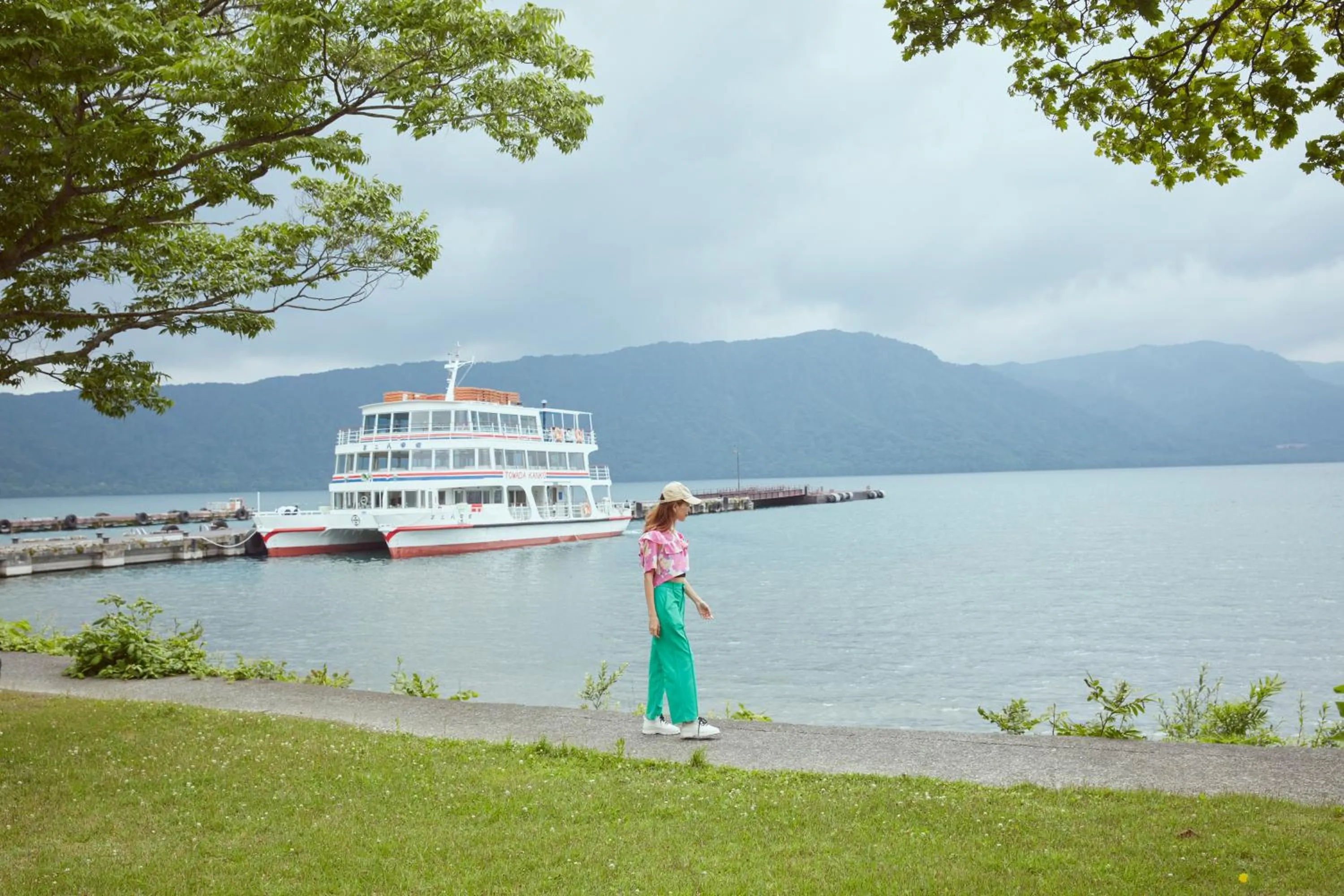 Cycling in Towadakohan Sakura