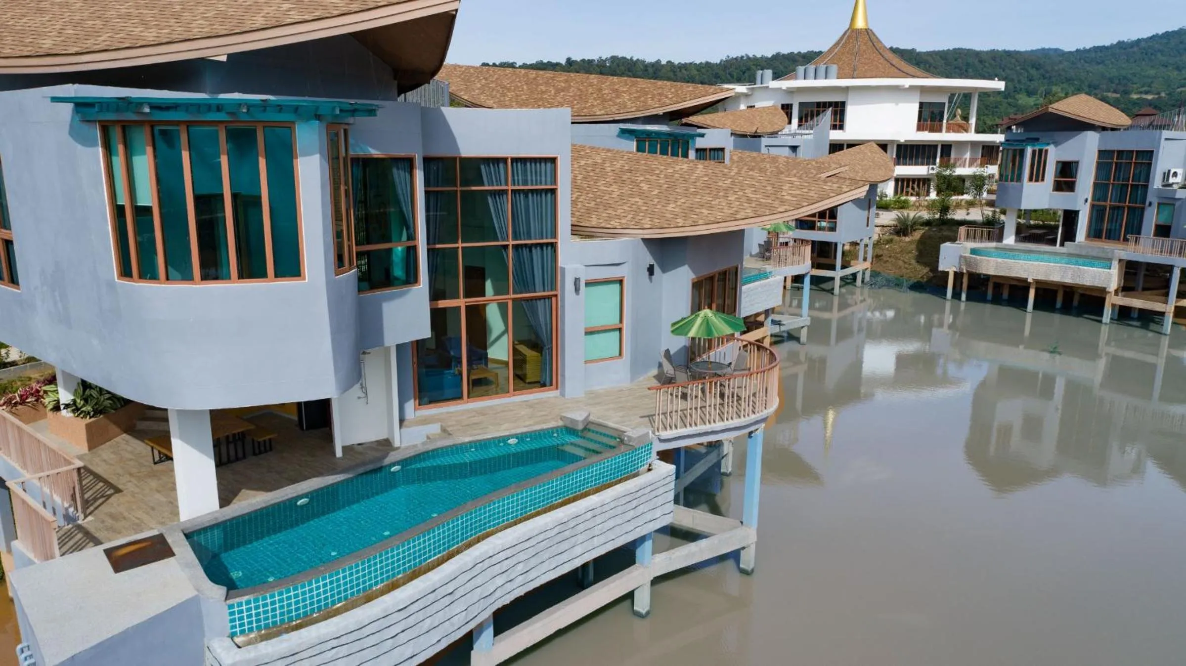 Nakaburi Sanctuary Resort&Spa