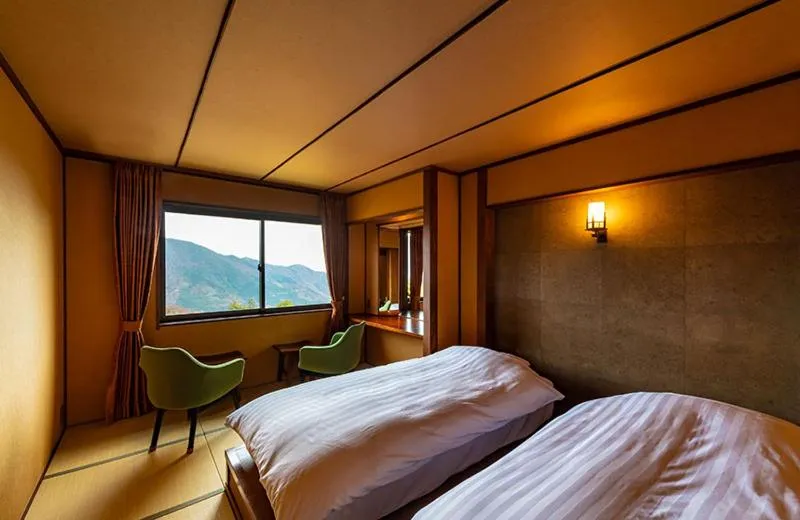 Bed in Hakone Kyuan