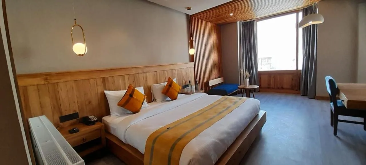 Bed in Hotel Rewa Ladakh