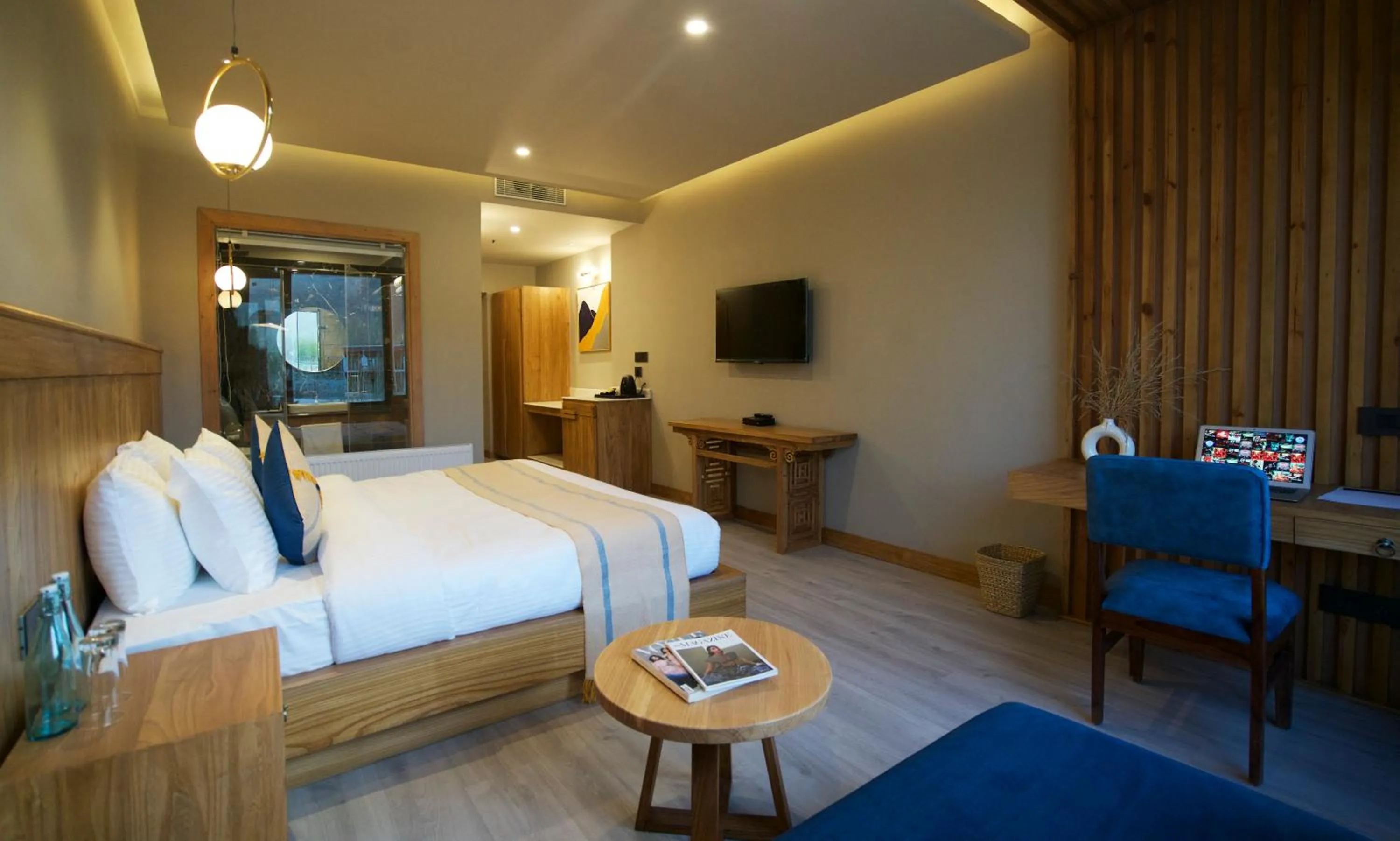 Bed in Hotel Rewa Ladakh