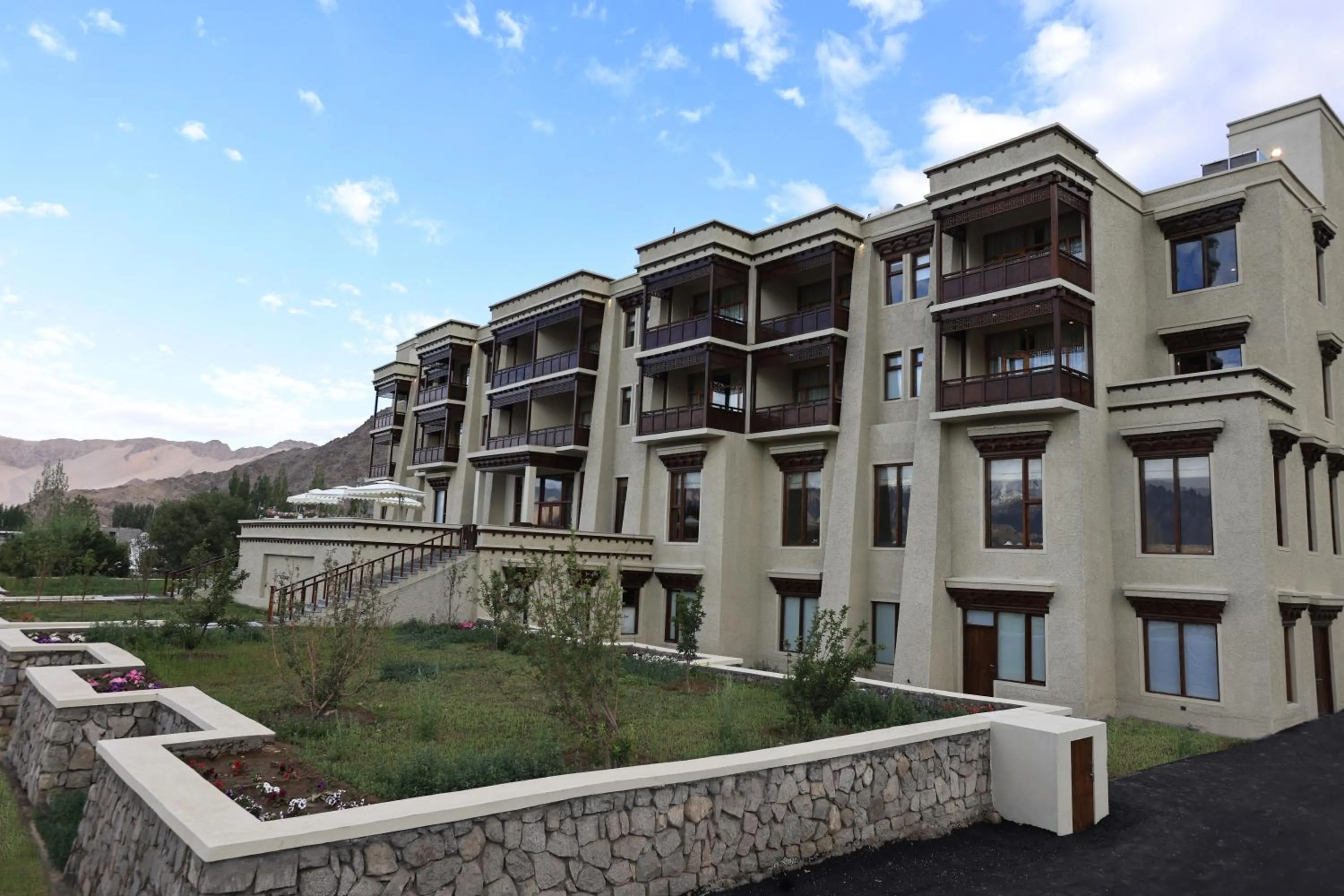 Property building in Hotel Rewa Ladakh