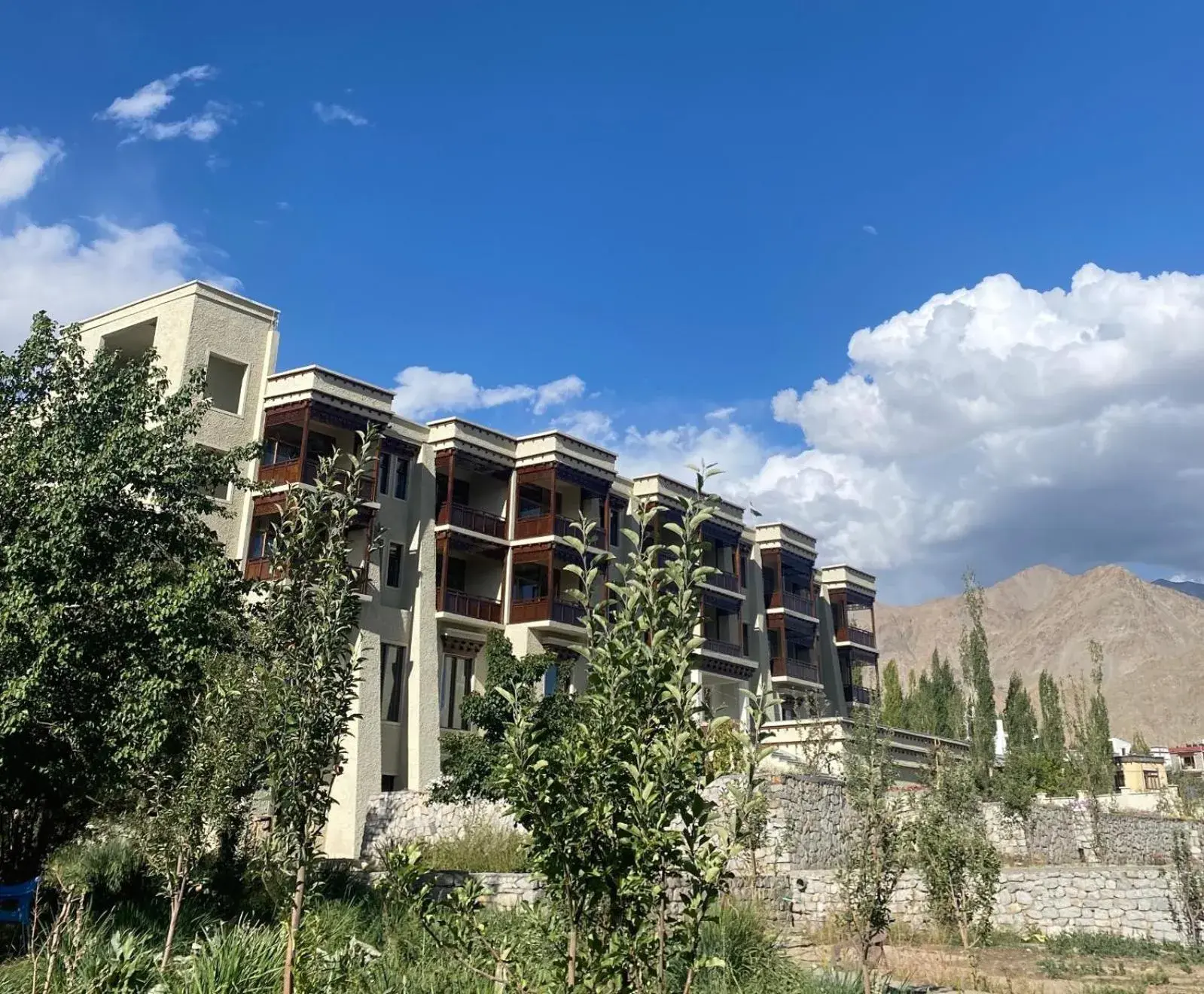 Property building in Hotel Rewa Ladakh Property building in Hotel Rewa Ladakh