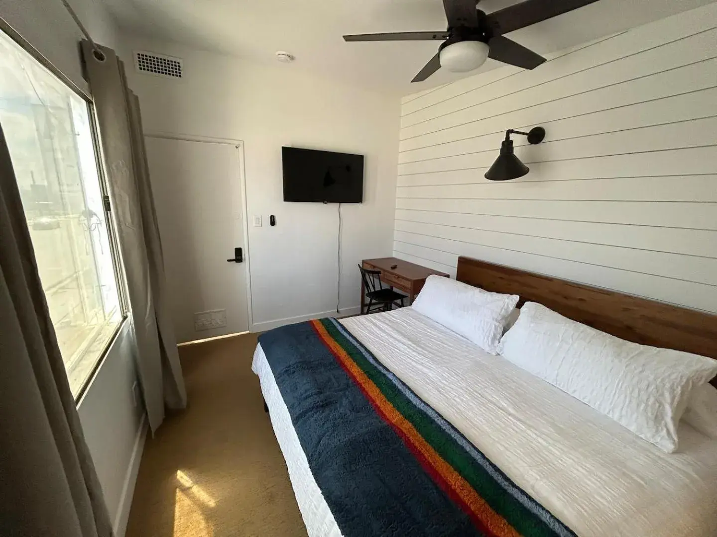 Deluxe King Suite in Sierra Motor Lodge - A Sierra Blue Hotel Deluxe King Suite in Sierra Motor Lodge - A Sierra Blue Hotel