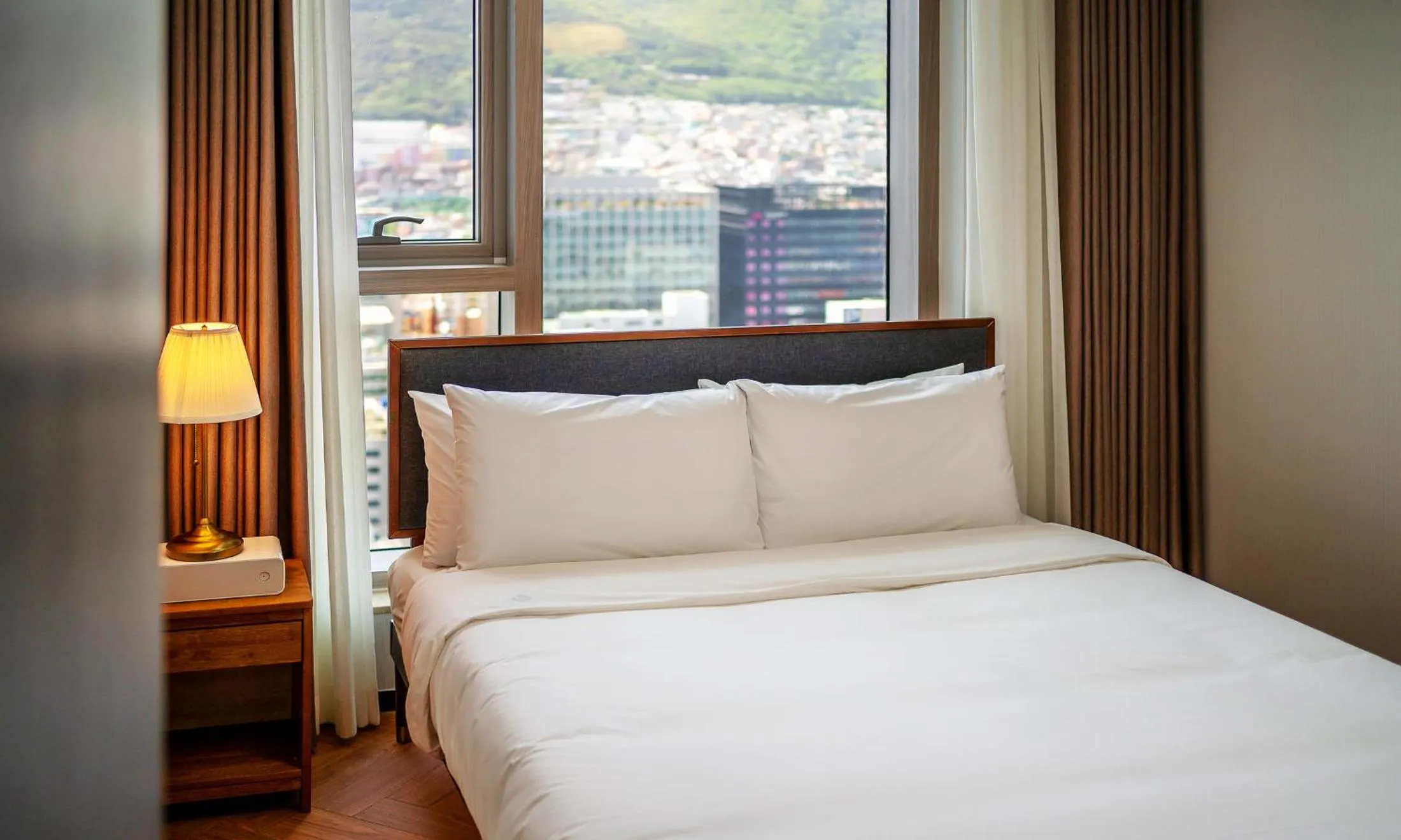 Bed in Busan Station BOOKING THE BAY