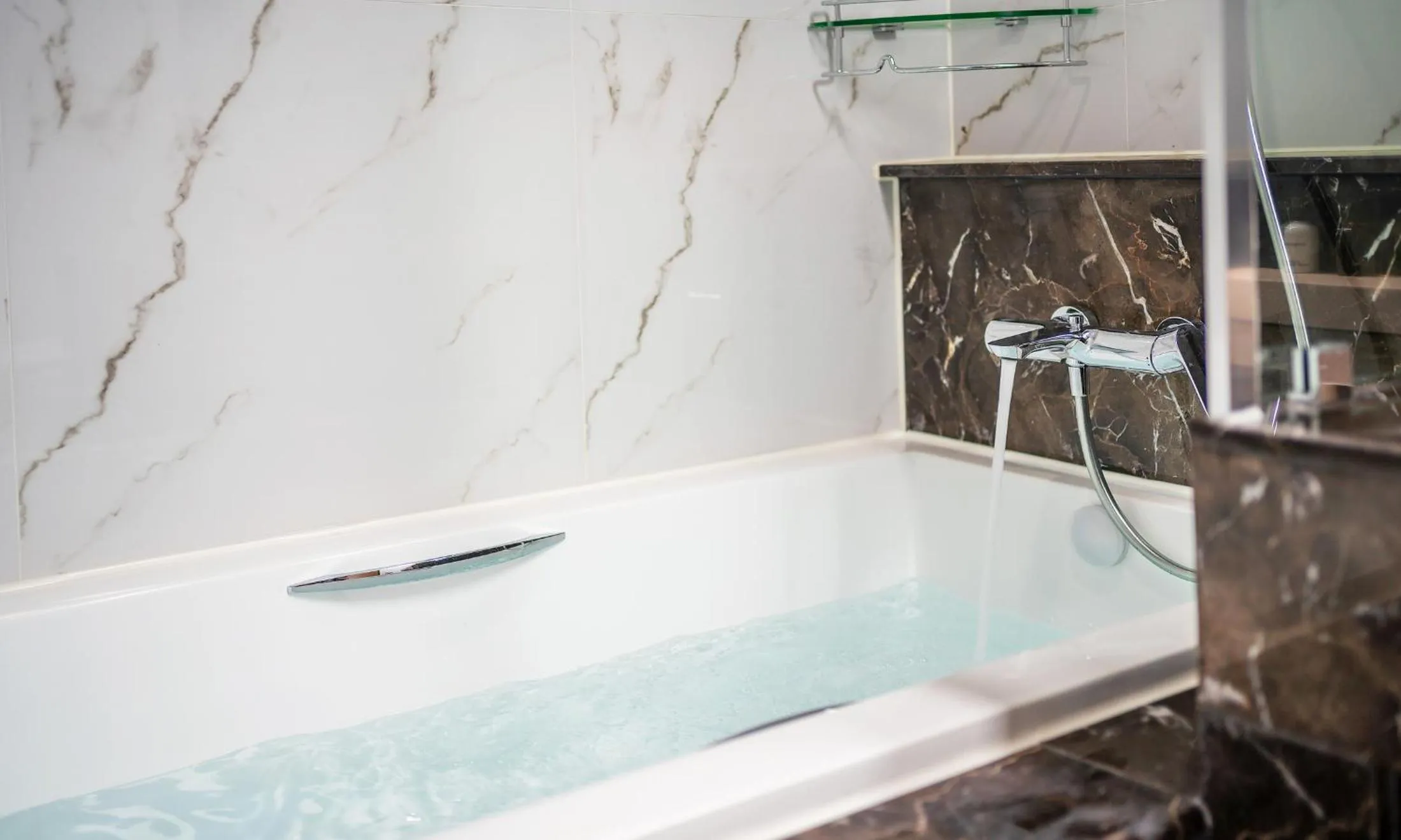 Busan Station BOOKING THE BAY