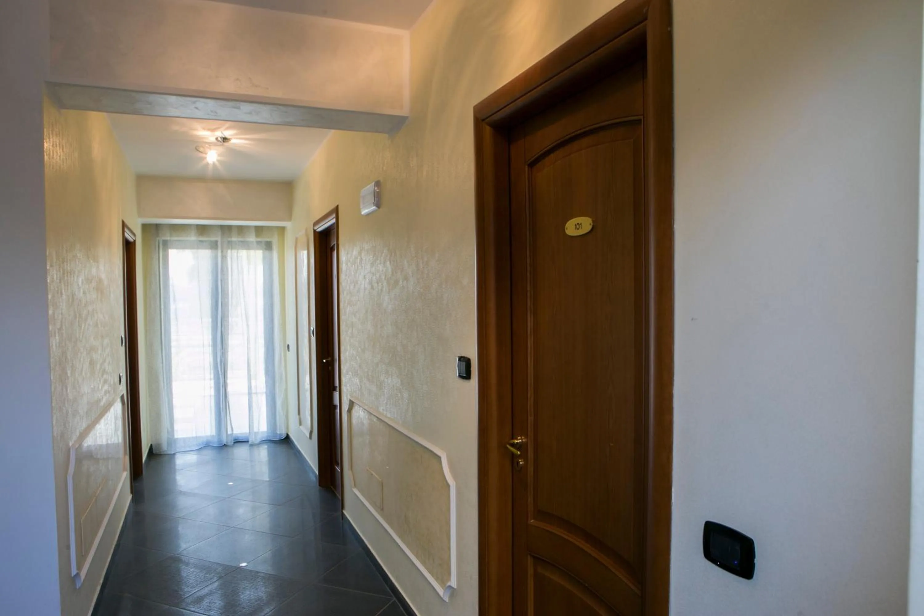 Area and facilities in Hotel Miramare