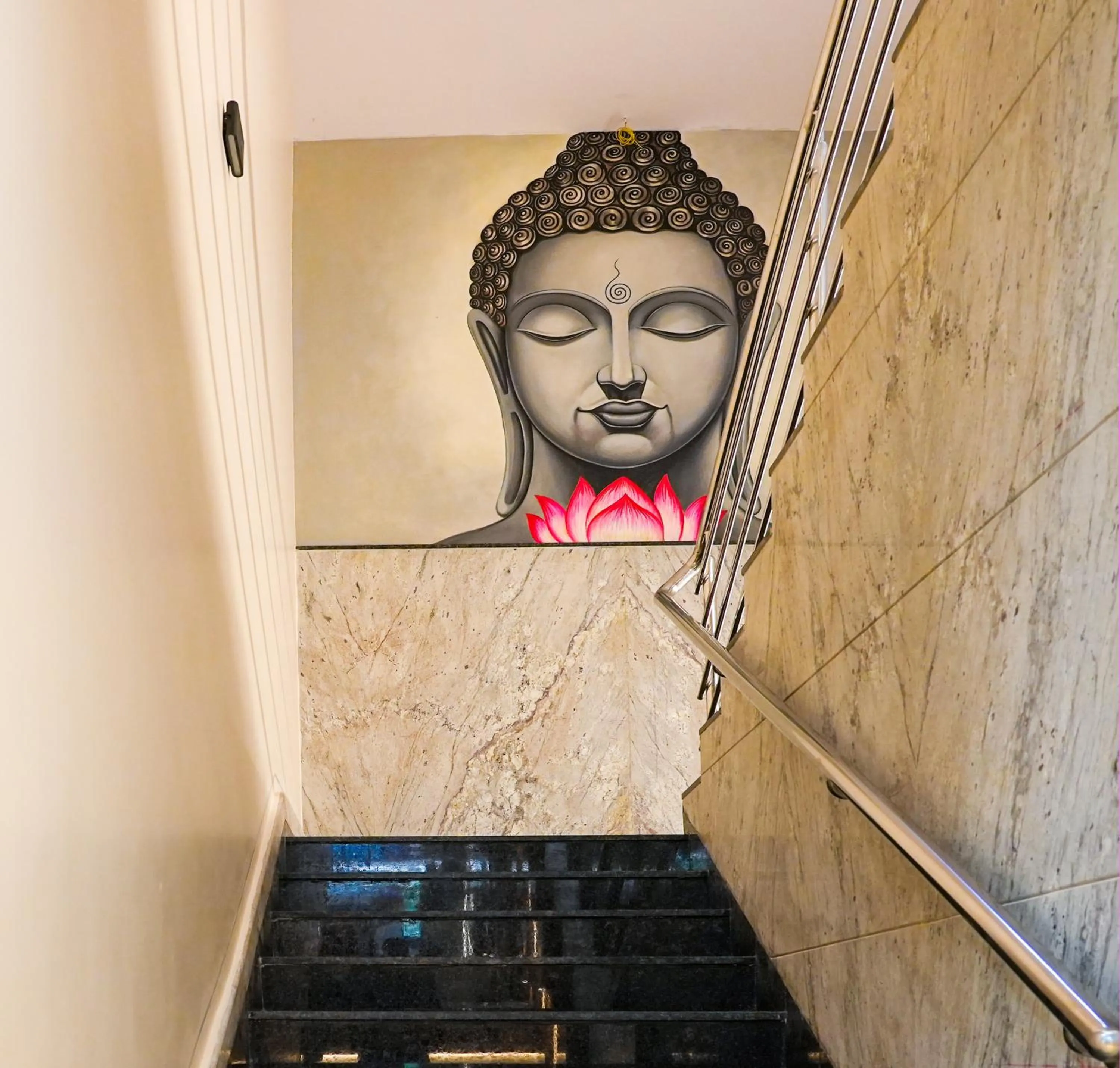 Sri Krishna Inn - Kempegowda Airport Bangalore