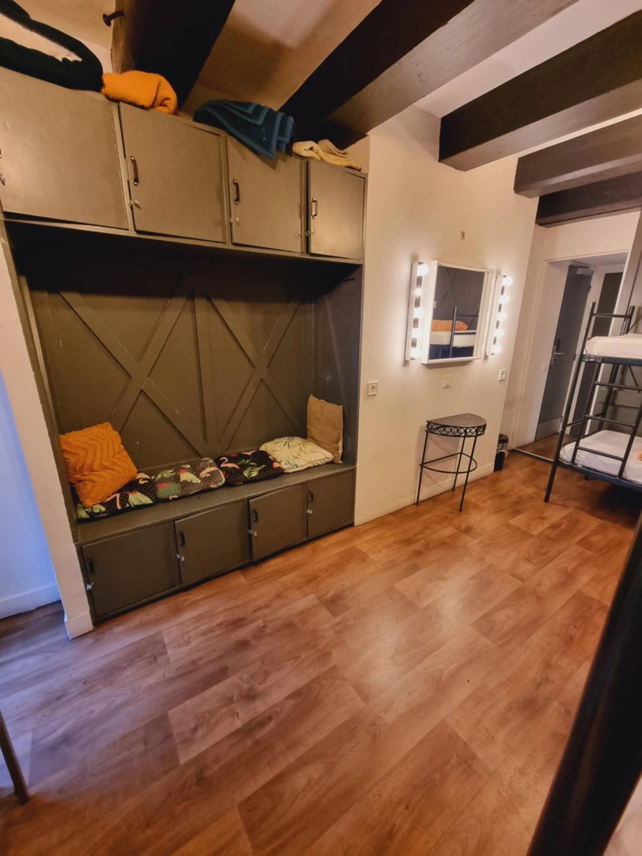 Seating area in International Budget Hostel City Center