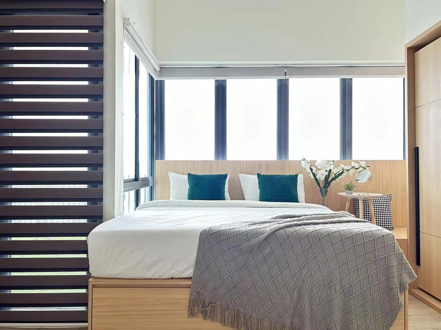 Bed in LUXE Infinitum KLCC by WSD