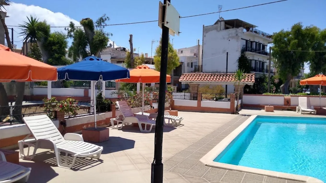 Miranta Hotel - Apartments & Studios