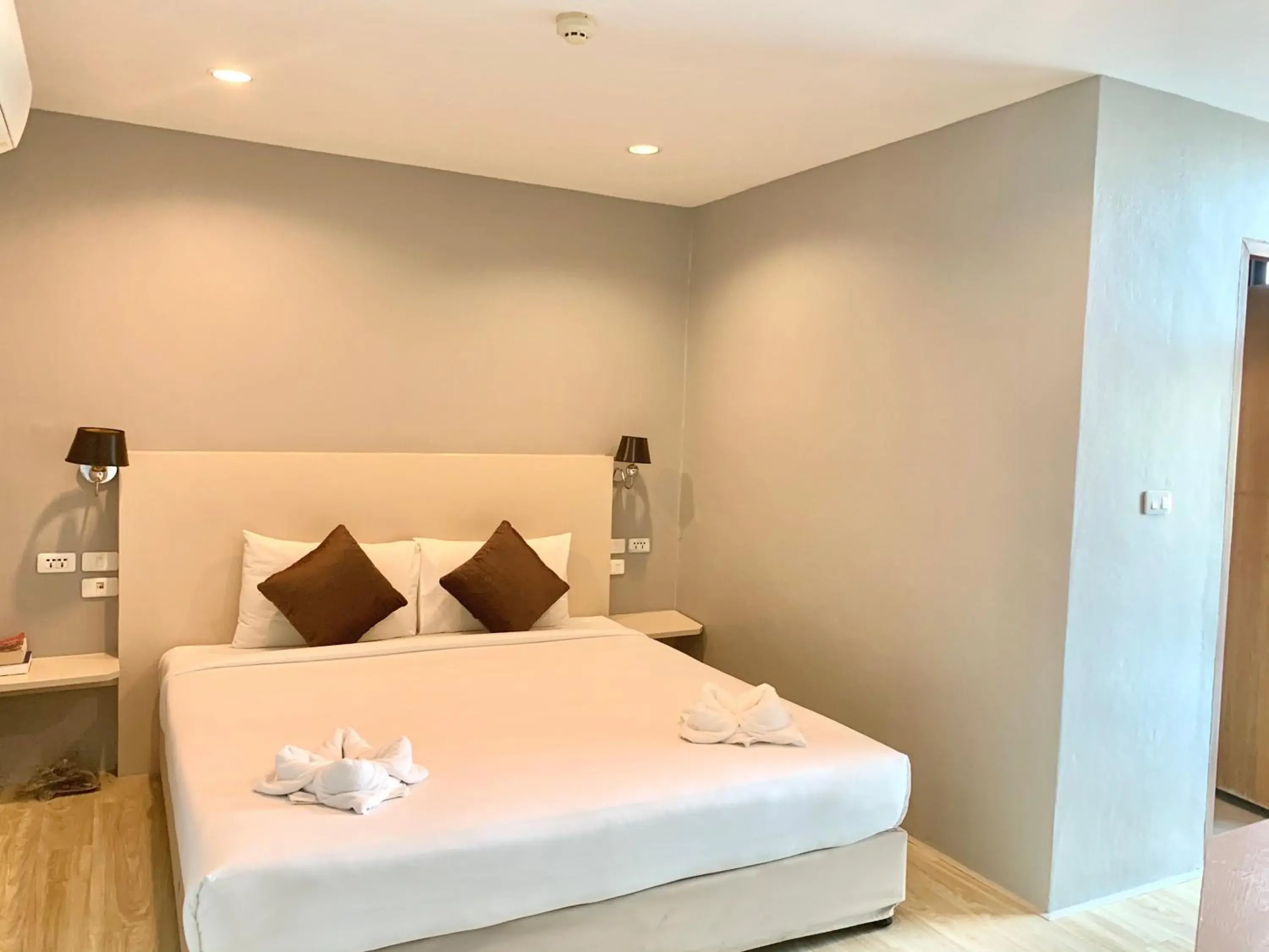 Bed in Behind The Scene Hotel Club @ Samui Bed in Behind The Scene Hotel Club @ Samui