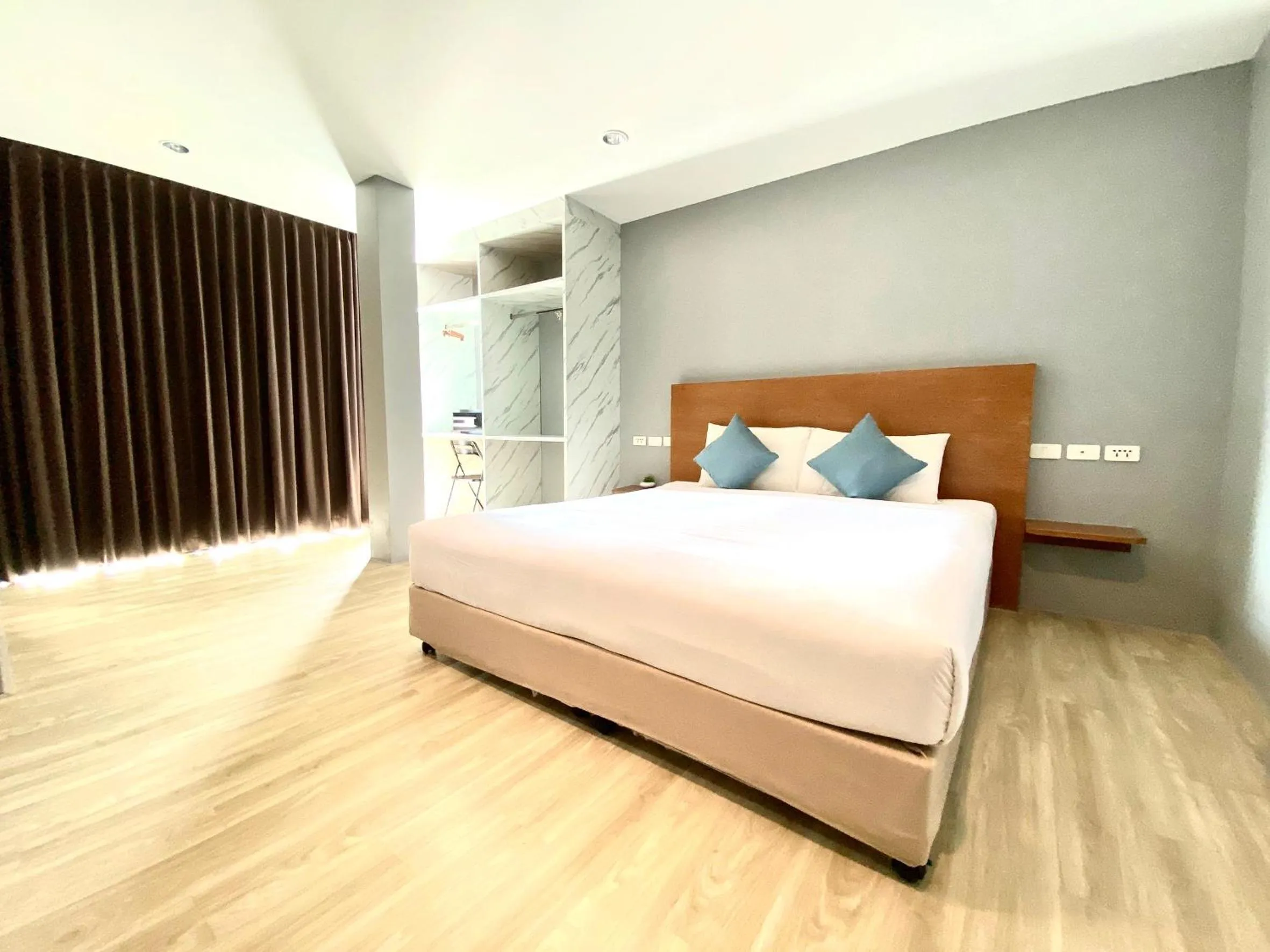 Bed in Behind The Scene Hotel Club @ Samui