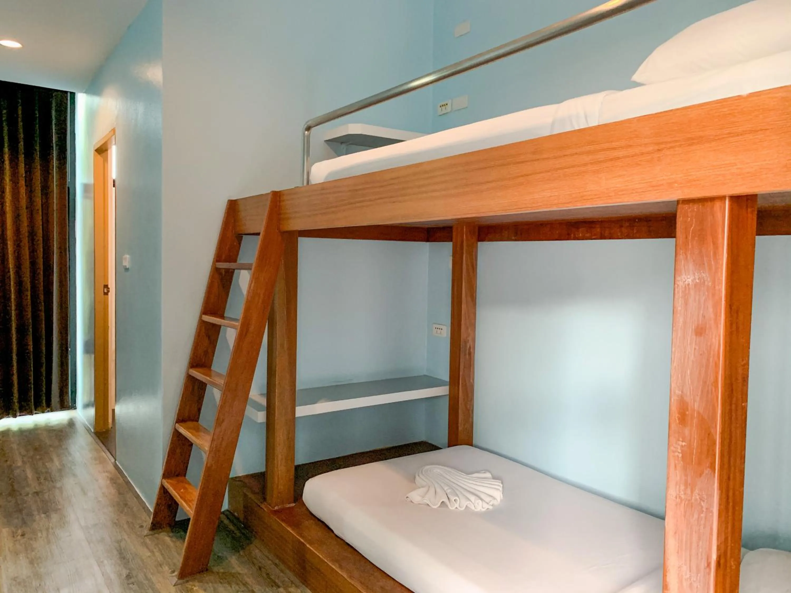 Photo of the whole room, Bed in Behind The Scene Hotel Club @ Samui