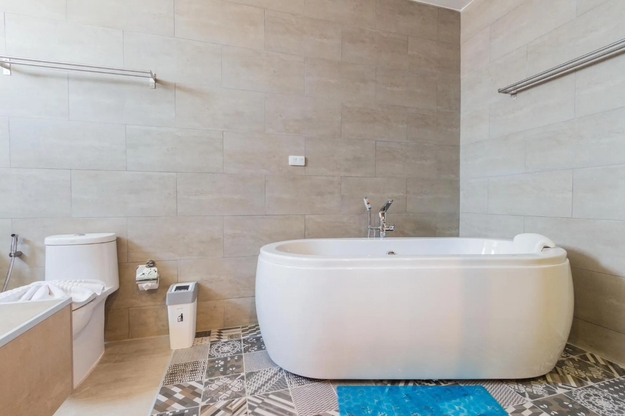 Behind The Scene Hotel Club @ Samui