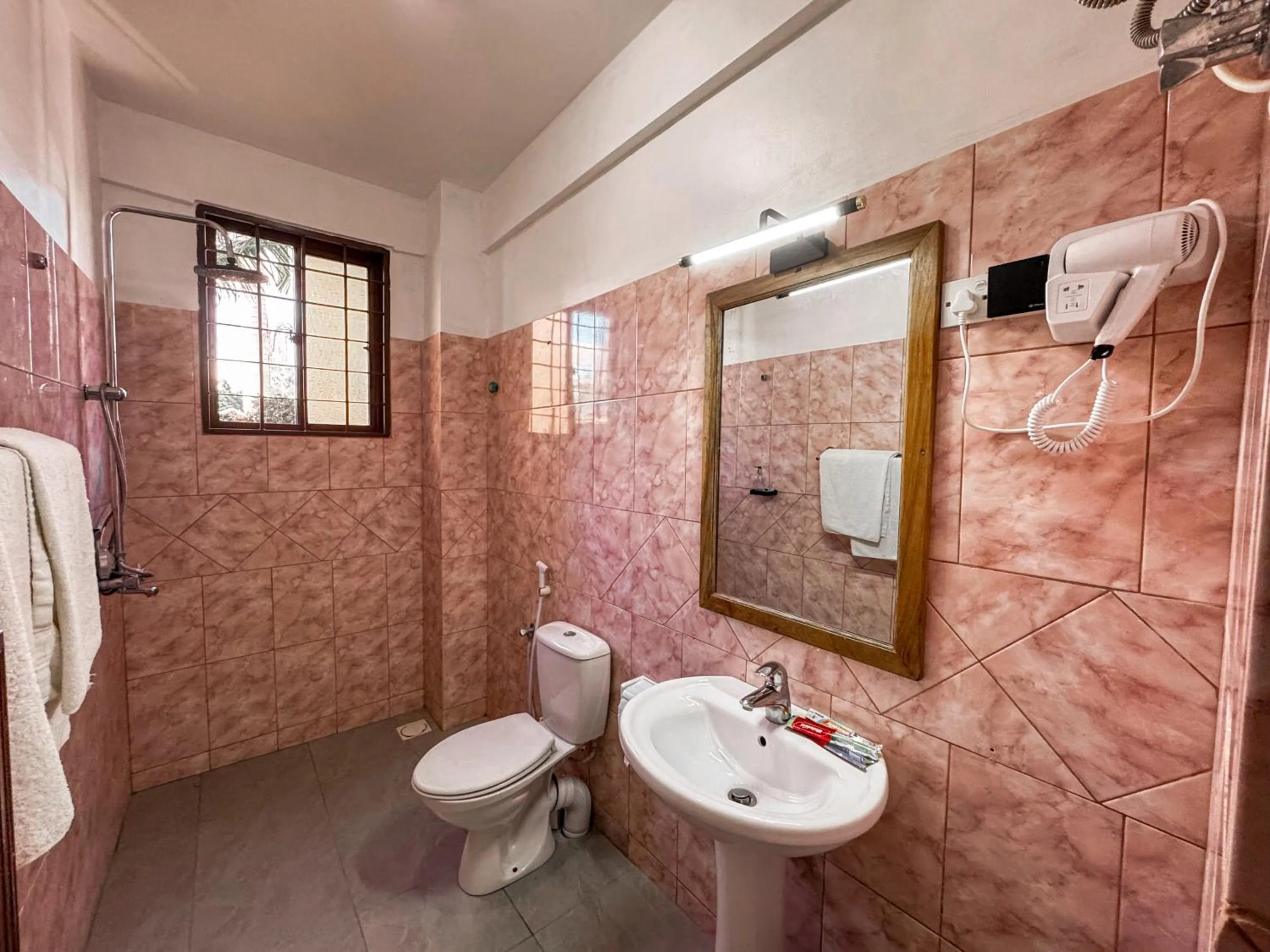 Shower in Njiro Climax