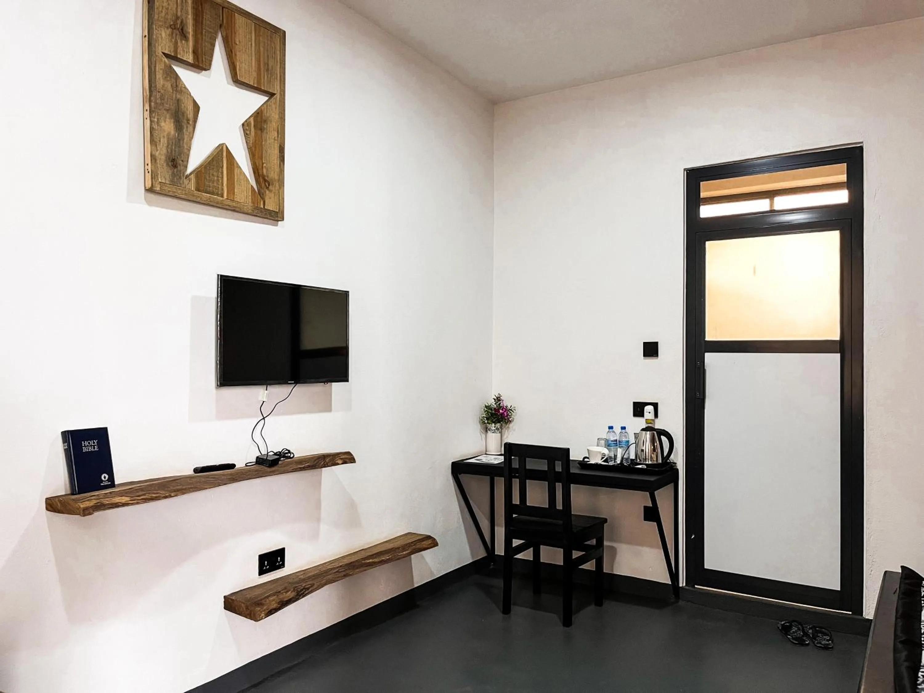 TV and multimedia in Njiro Climax