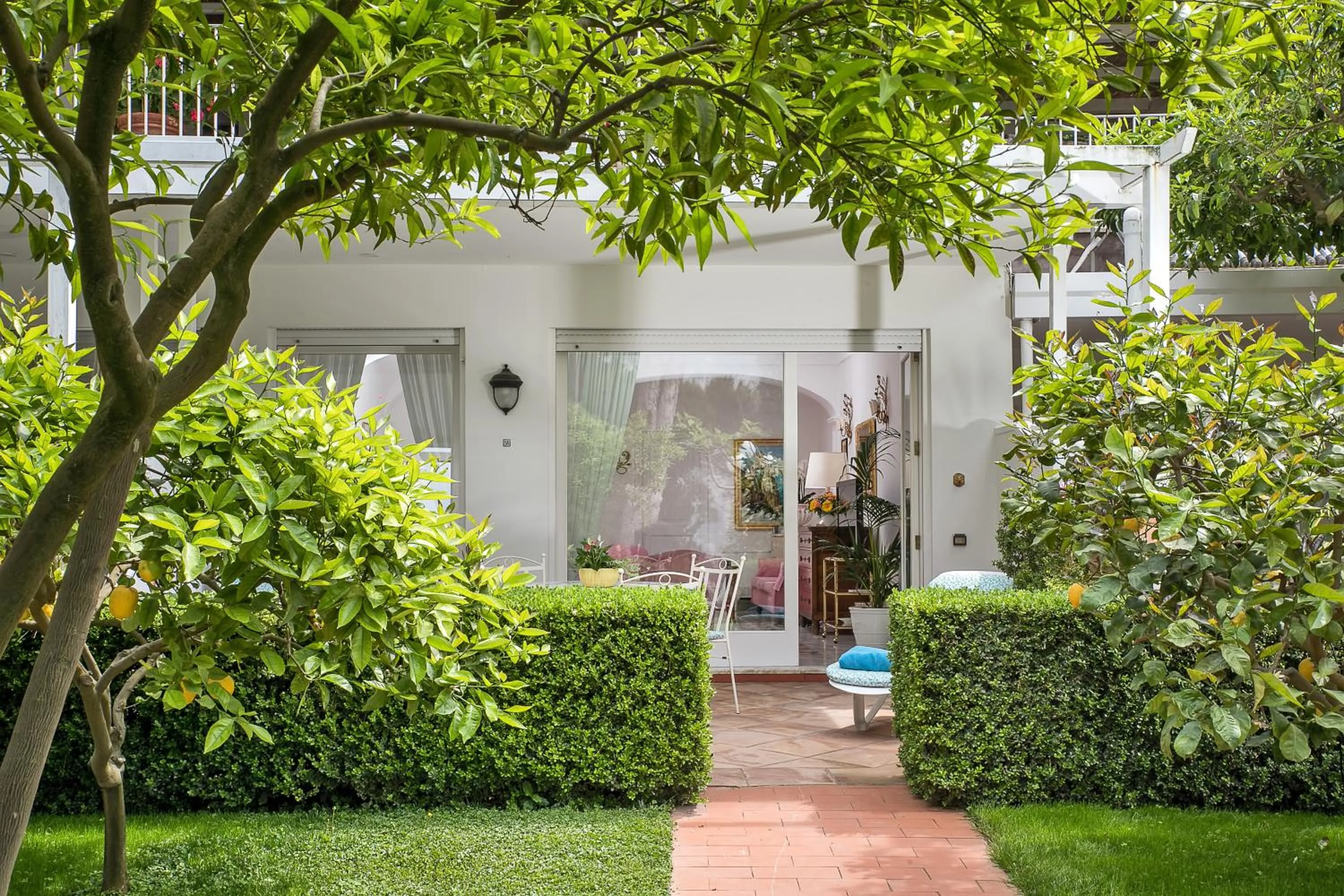 Patio in Hotel Villa Brunella