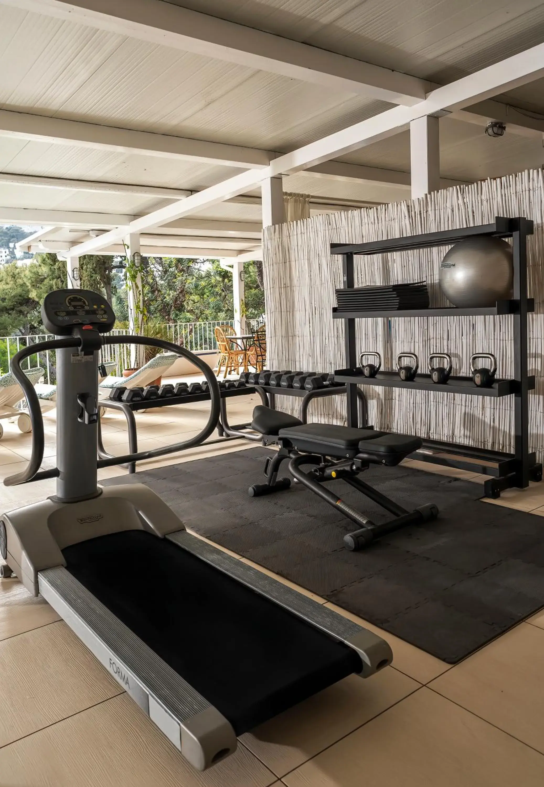Fitness centre/facilities in Hotel Villa Brunella Fitness centre/facilities in Hotel Villa Brunella