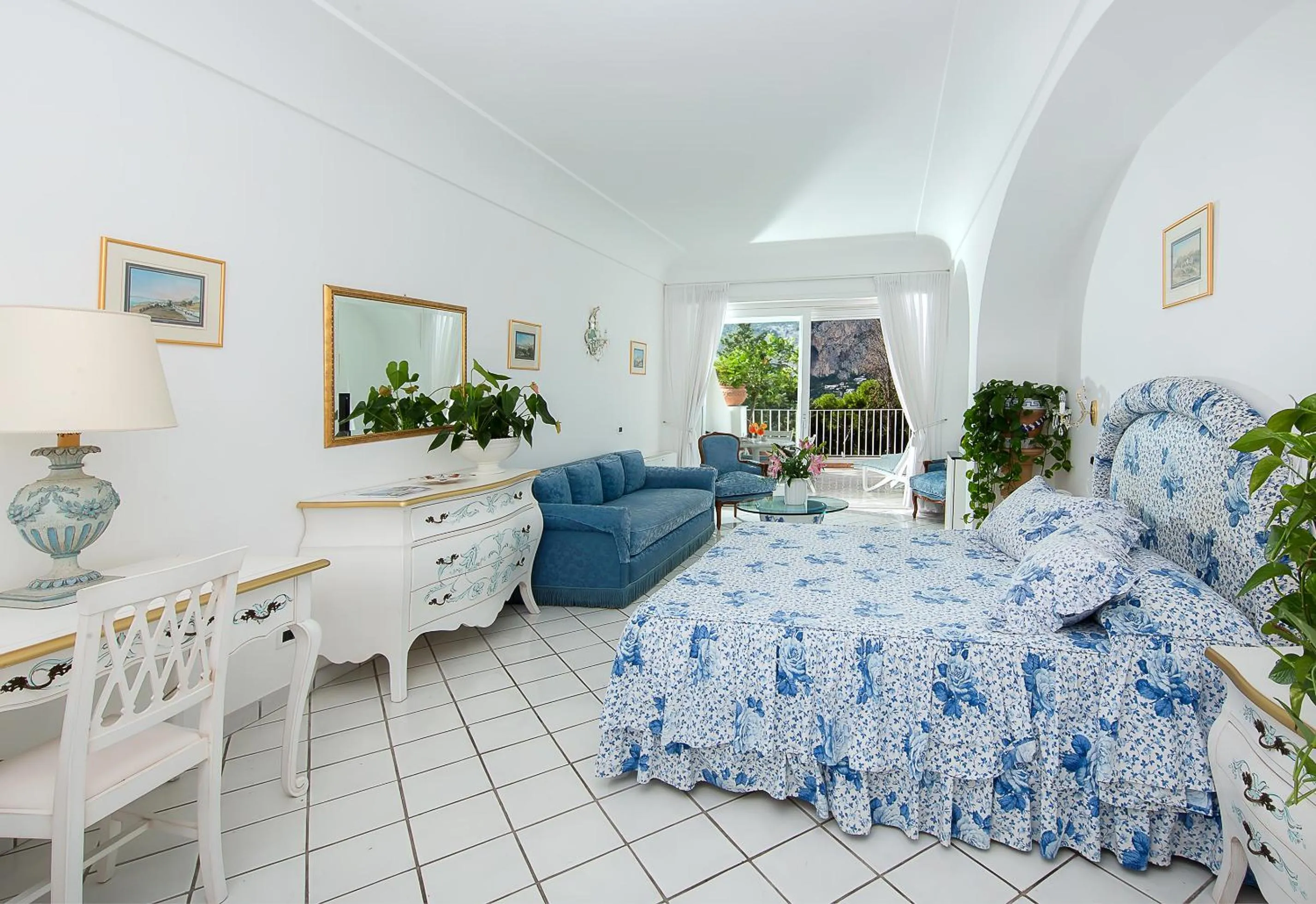 Bedroom, Bed in Hotel Villa Brunella