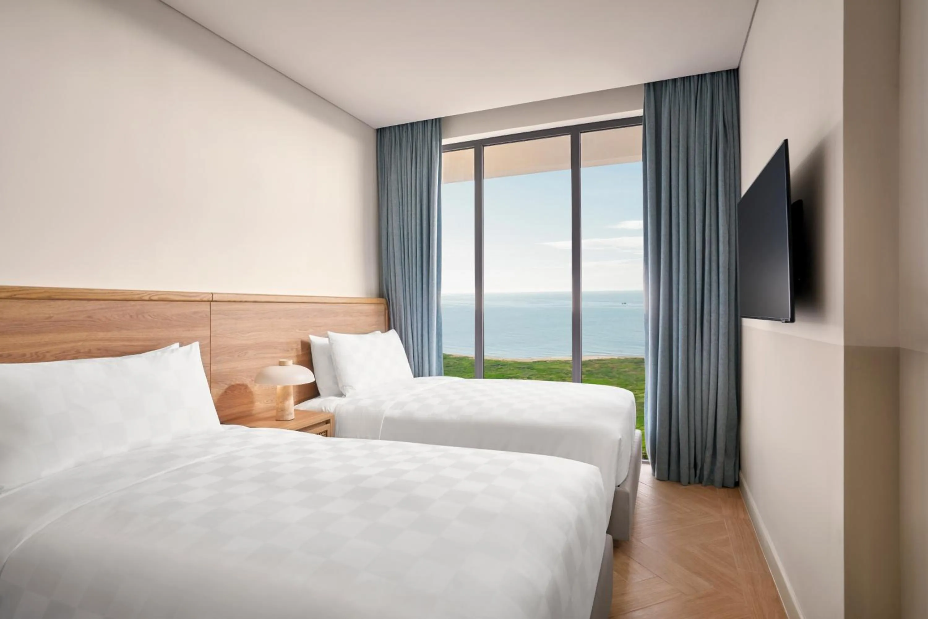 Bed in IXORA Ho Tram By Fusion