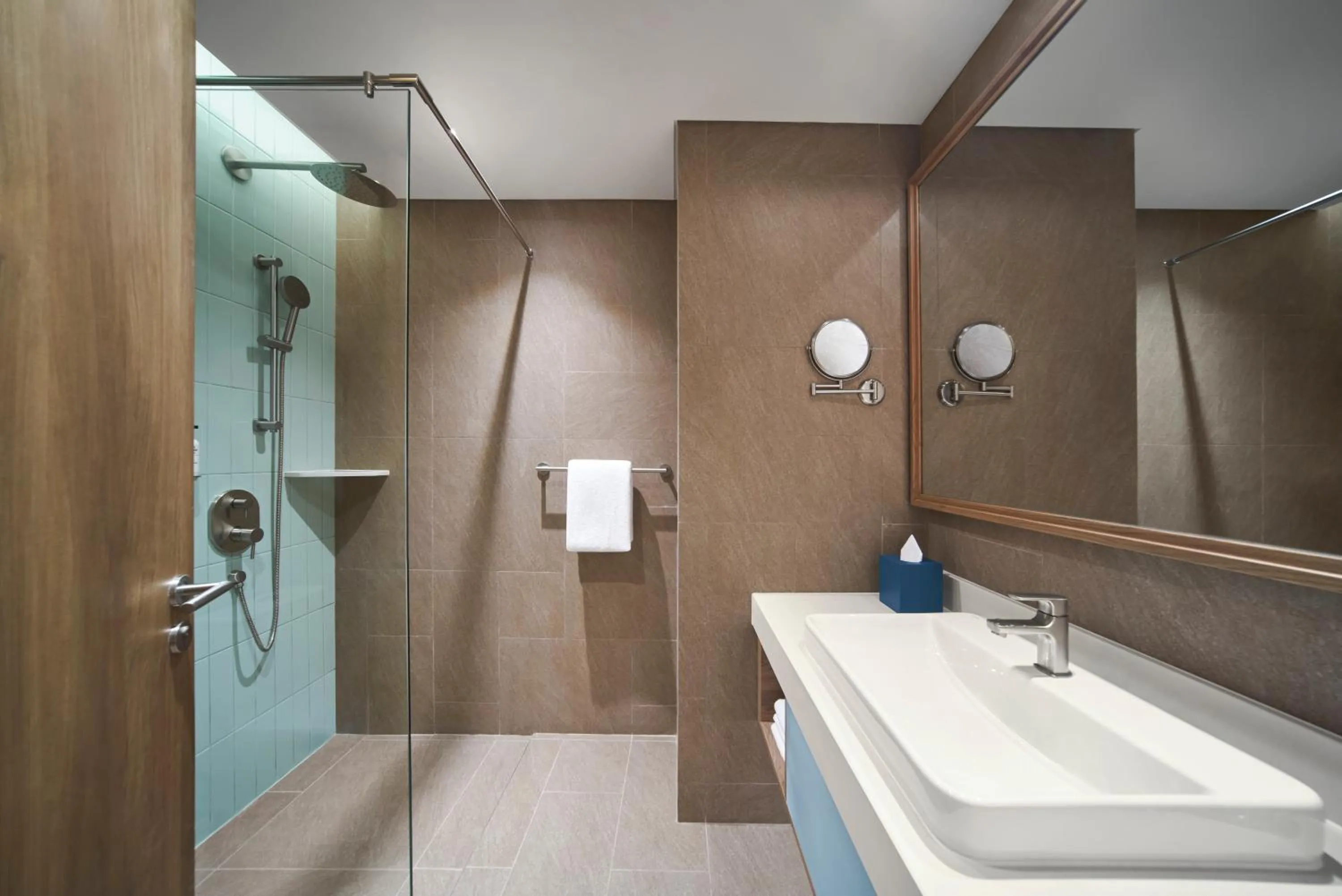 Shower in IXORA Ho Tram By Fusion