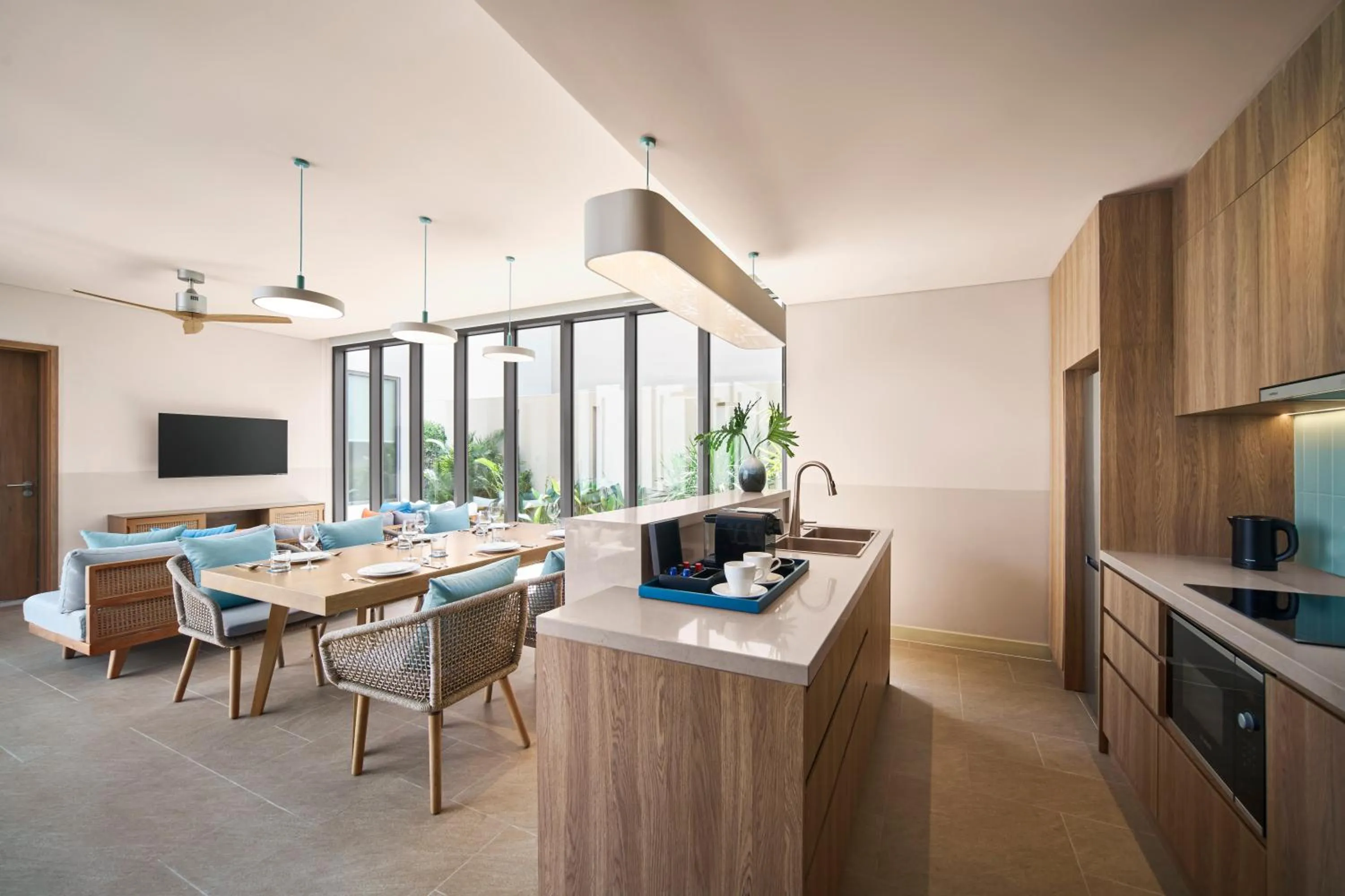 Communal lounge/ TV room in IXORA Ho Tram By Fusion