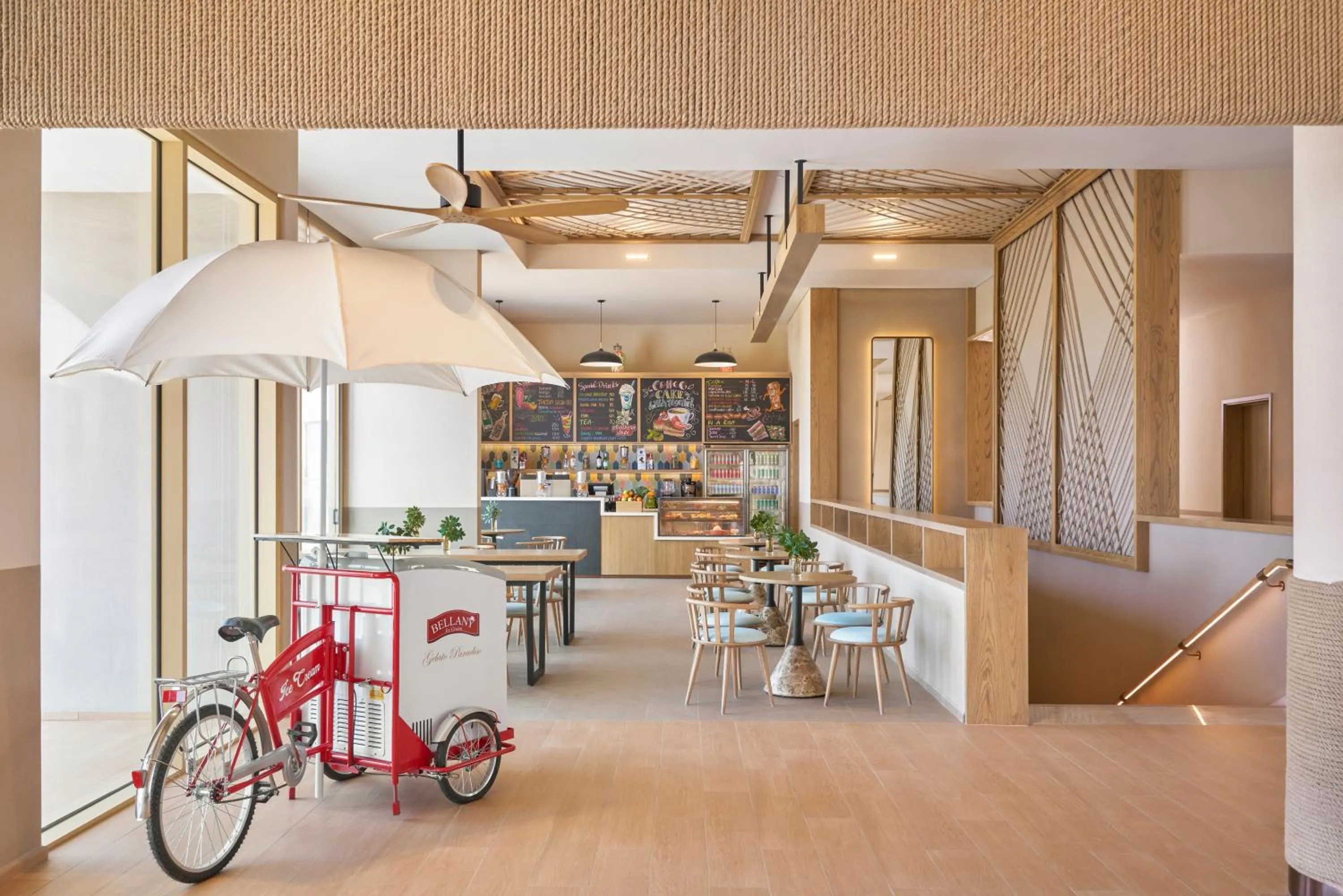 Restaurant/places to eat in IXORA Ho Tram By Fusion