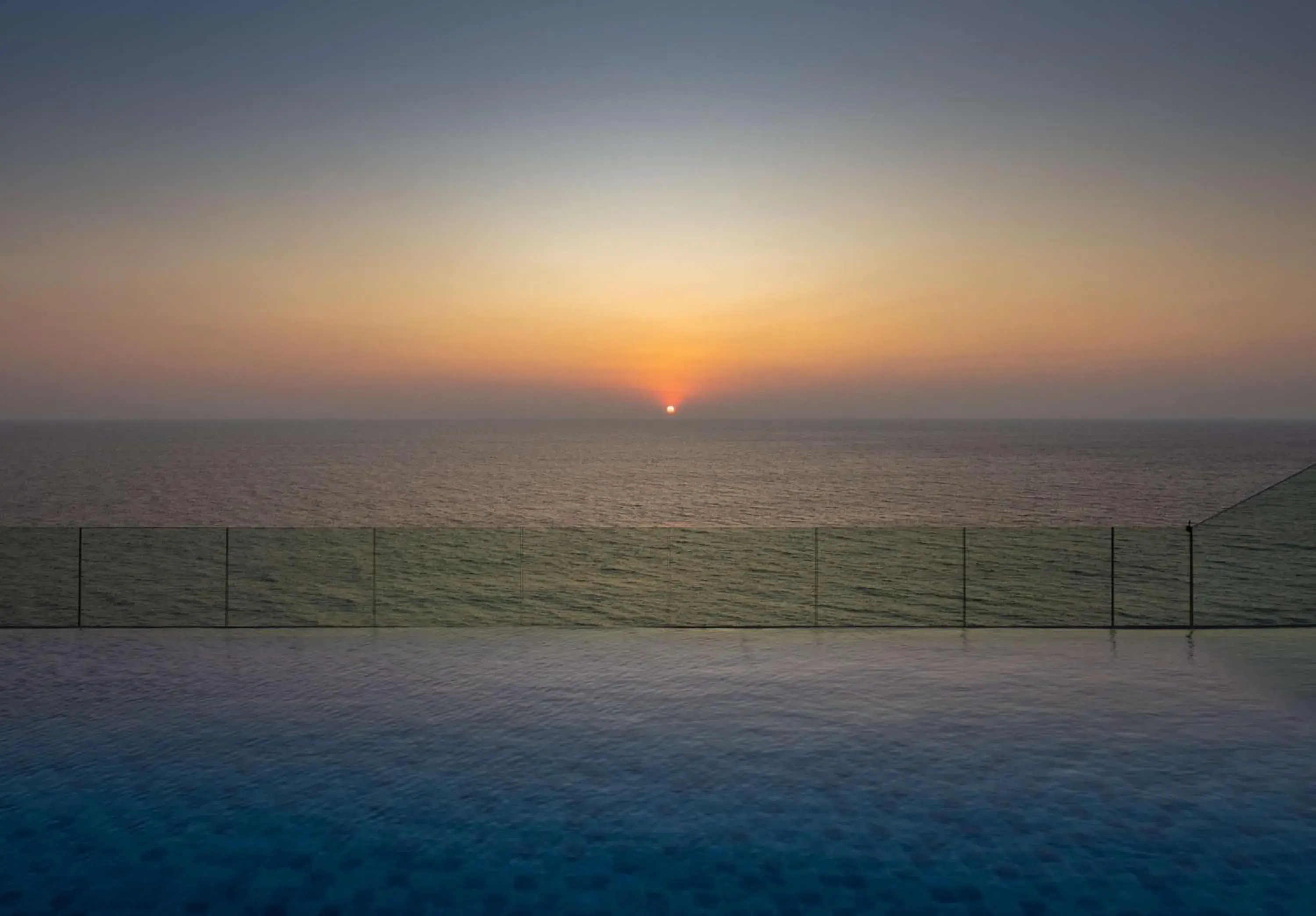 Pool view in Radisson Hotel Colombo Pool view in Radisson Hotel Colombo