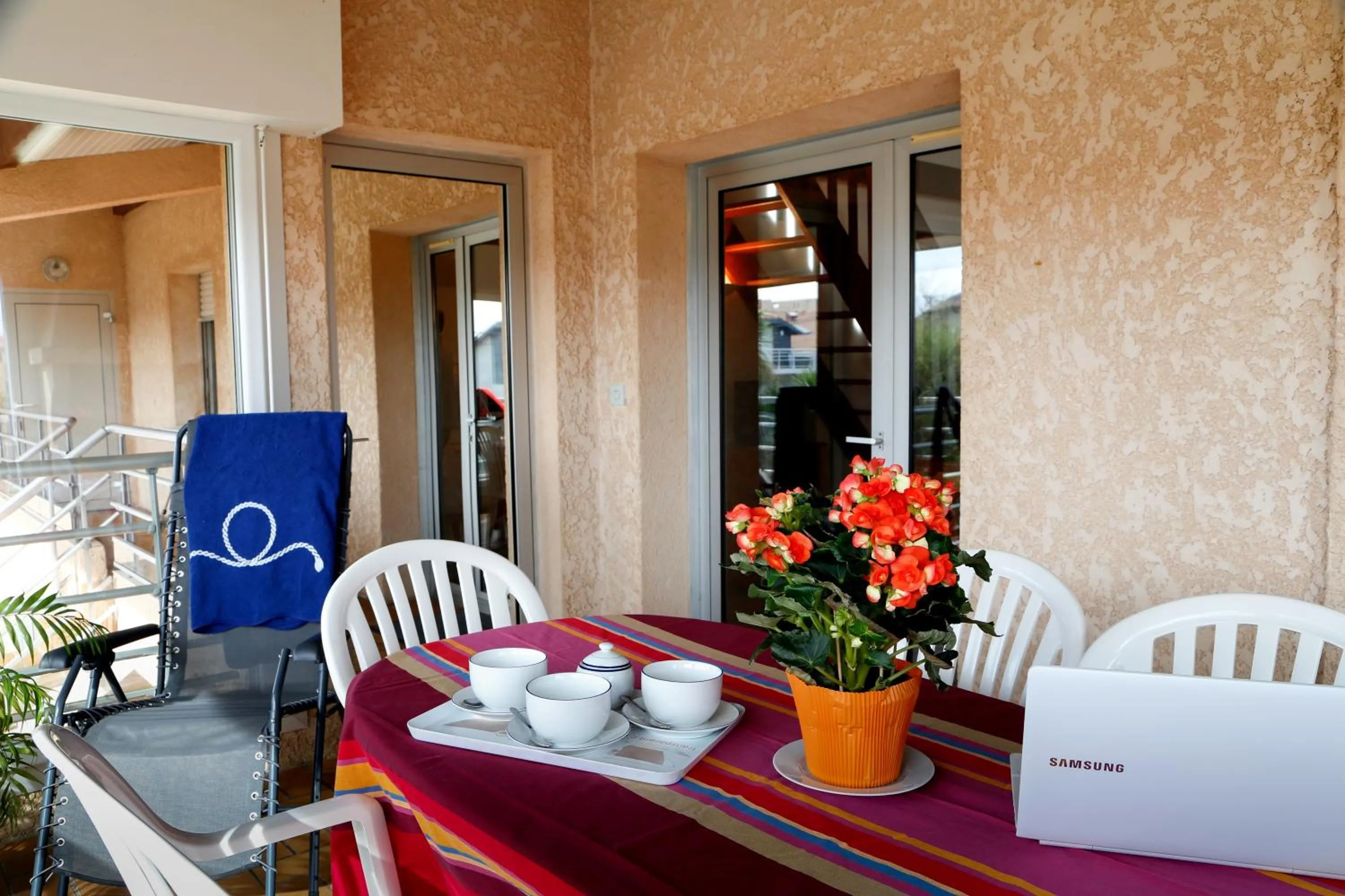 Dining area in Résidence d'Aquitaine
