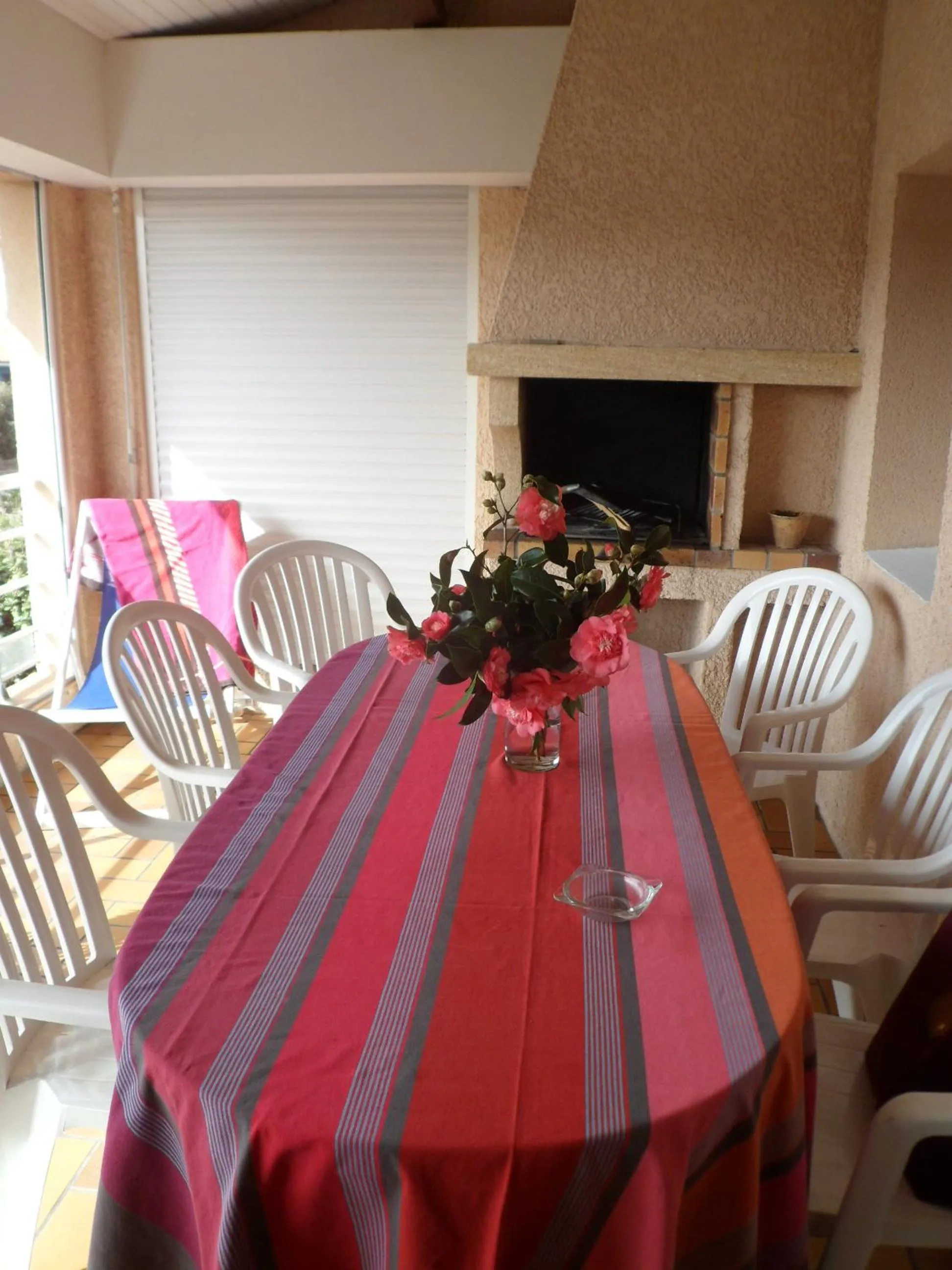 Dining area in Résidence d'Aquitaine