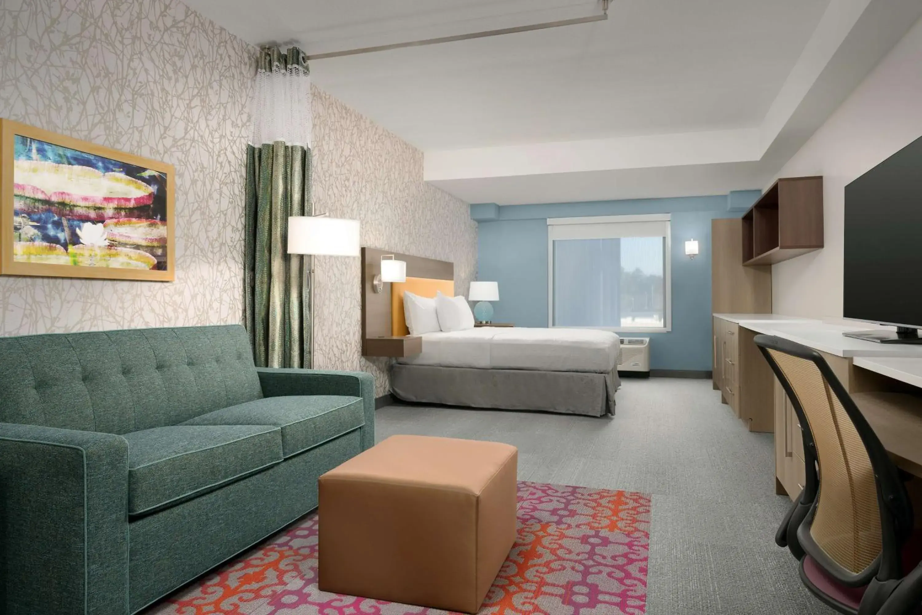 Living room, Bed in Home2 Suites By Hilton Durham University Medical Center Living room, Bed in Home2 Suites By Hilton Durham University Medical Center