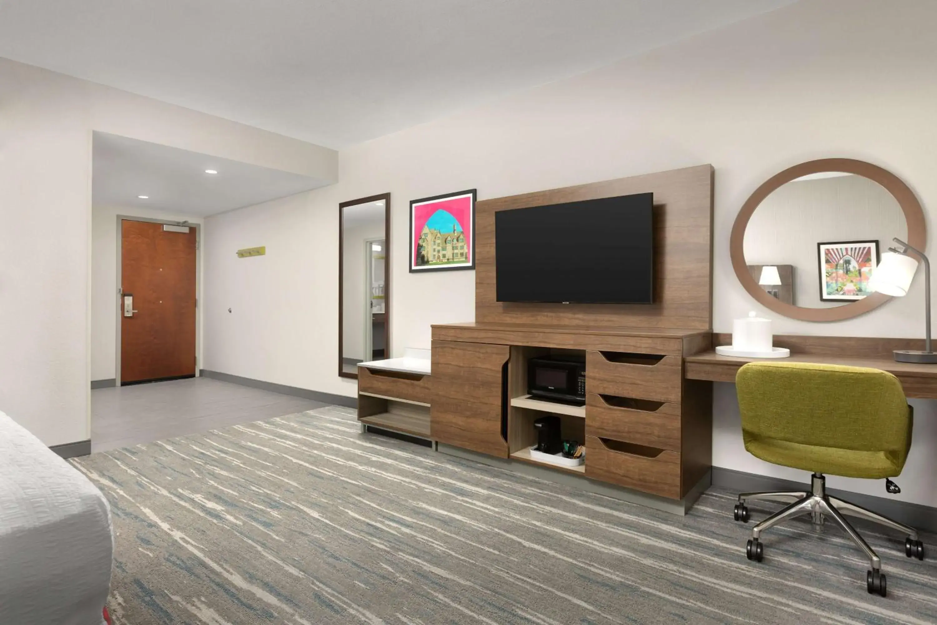 Bedroom in Hampton Inn & Suites Durham University Medical Center Bedroom in Hampton Inn & Suites Durham University Medical Center